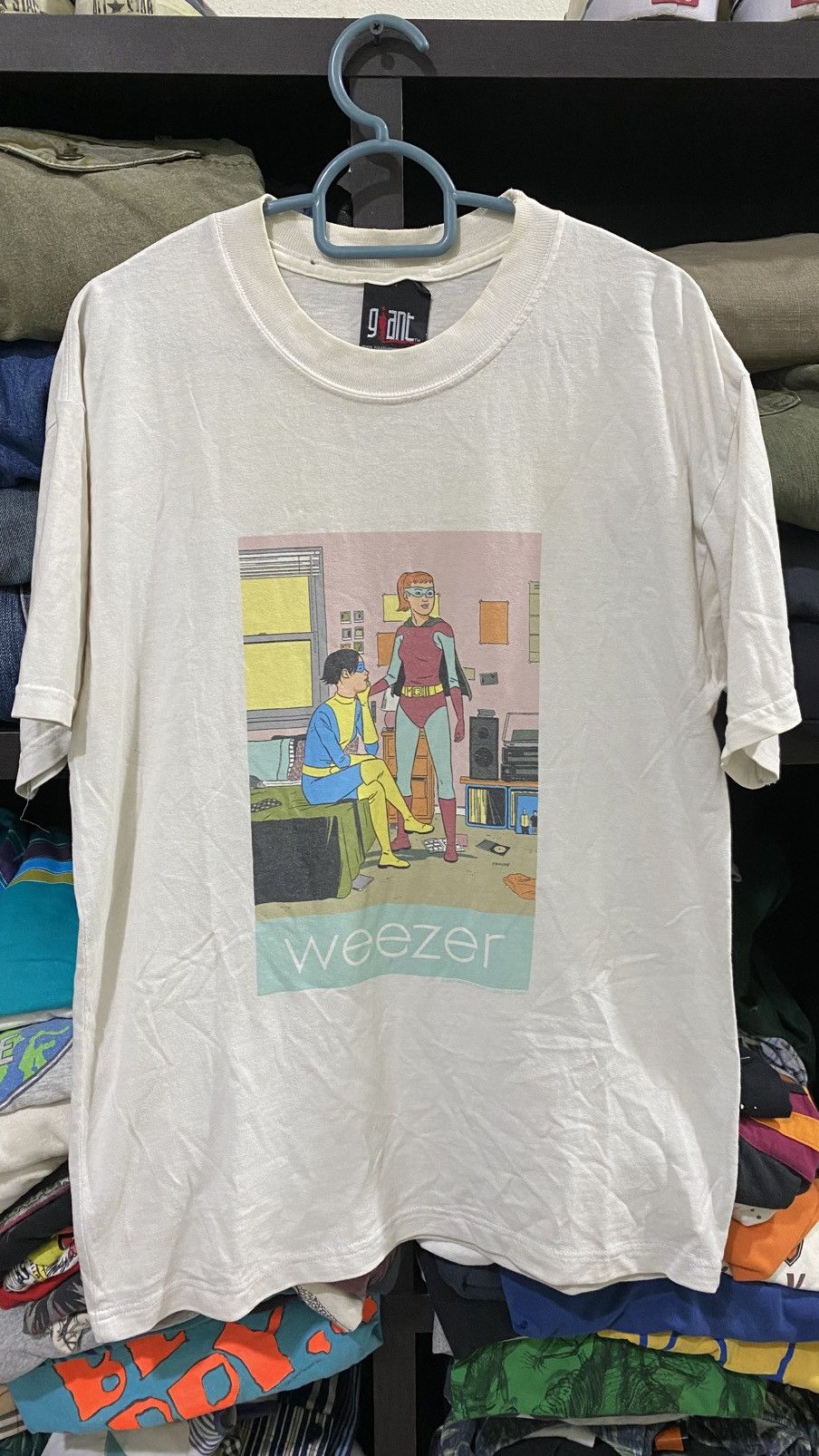 Band Tees WEEZER SUPERHERO TOUR RARE Y2k 01 Size US S / EU 44-46 / 1 - 1 Thumbnail