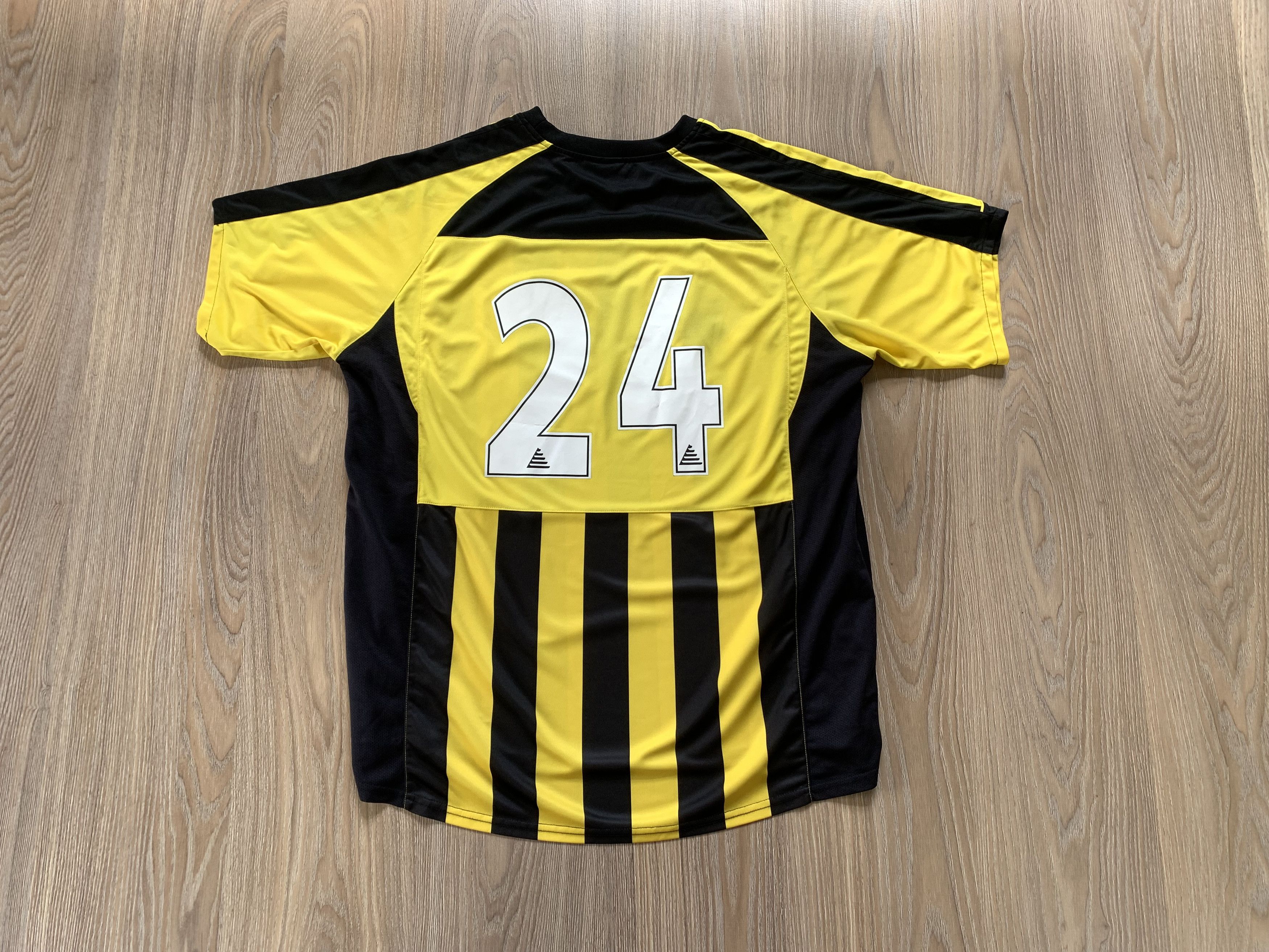 Vintage Pendle Waltham Wolwes Footbal Club Jersey Size US XL / EU 56 / 4 - 2 Thumbnail