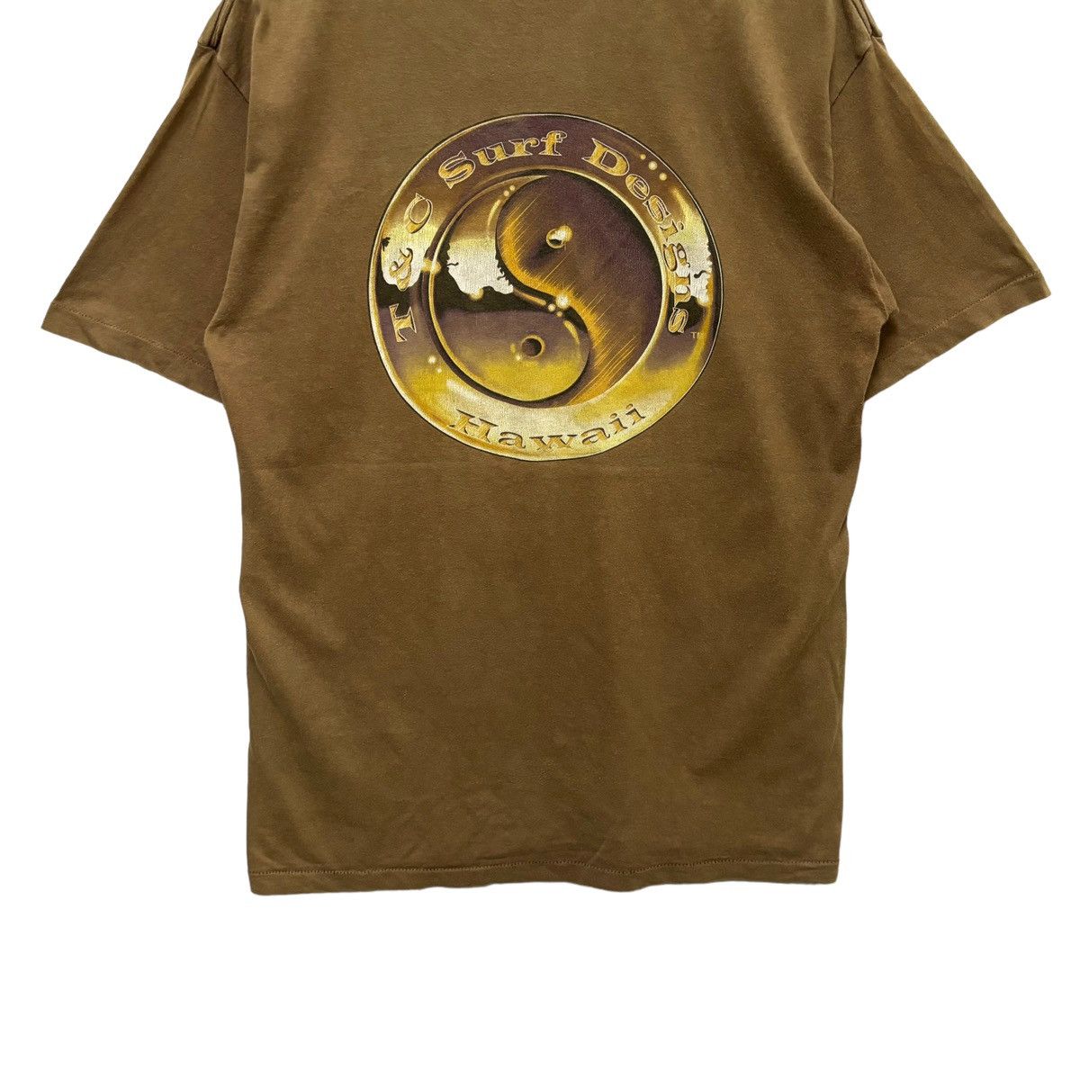 Vintage Vintage T&c Surf Design Big Logo Tshirt Size US L / EU 52-54 / 3 - 3 Thumbnail