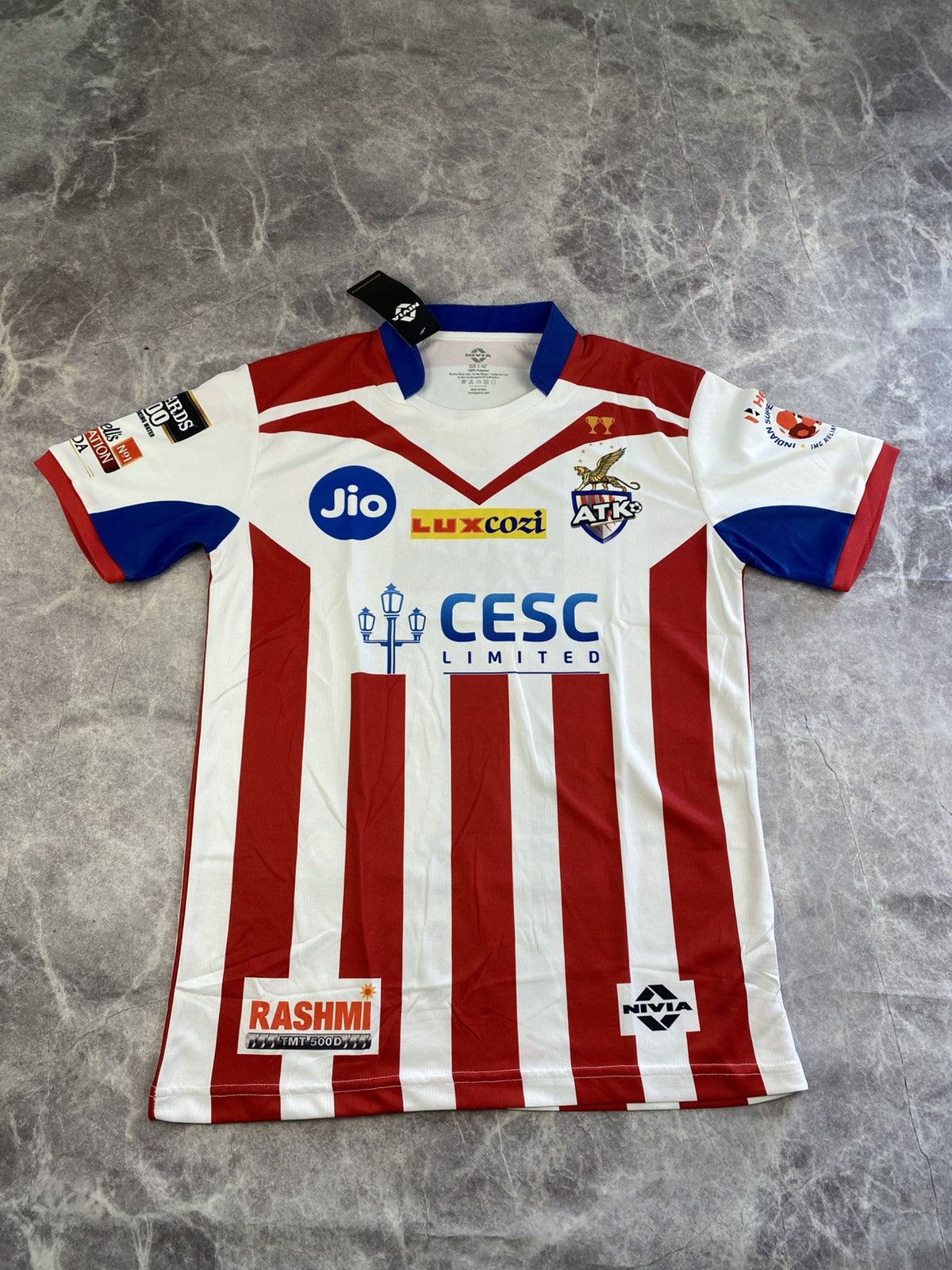 Other Mohun Bagad FC 2017-18 ATK Nivia Jersey Size: L Size US L / EU 52-54 / 3 - 1 Thumbnail