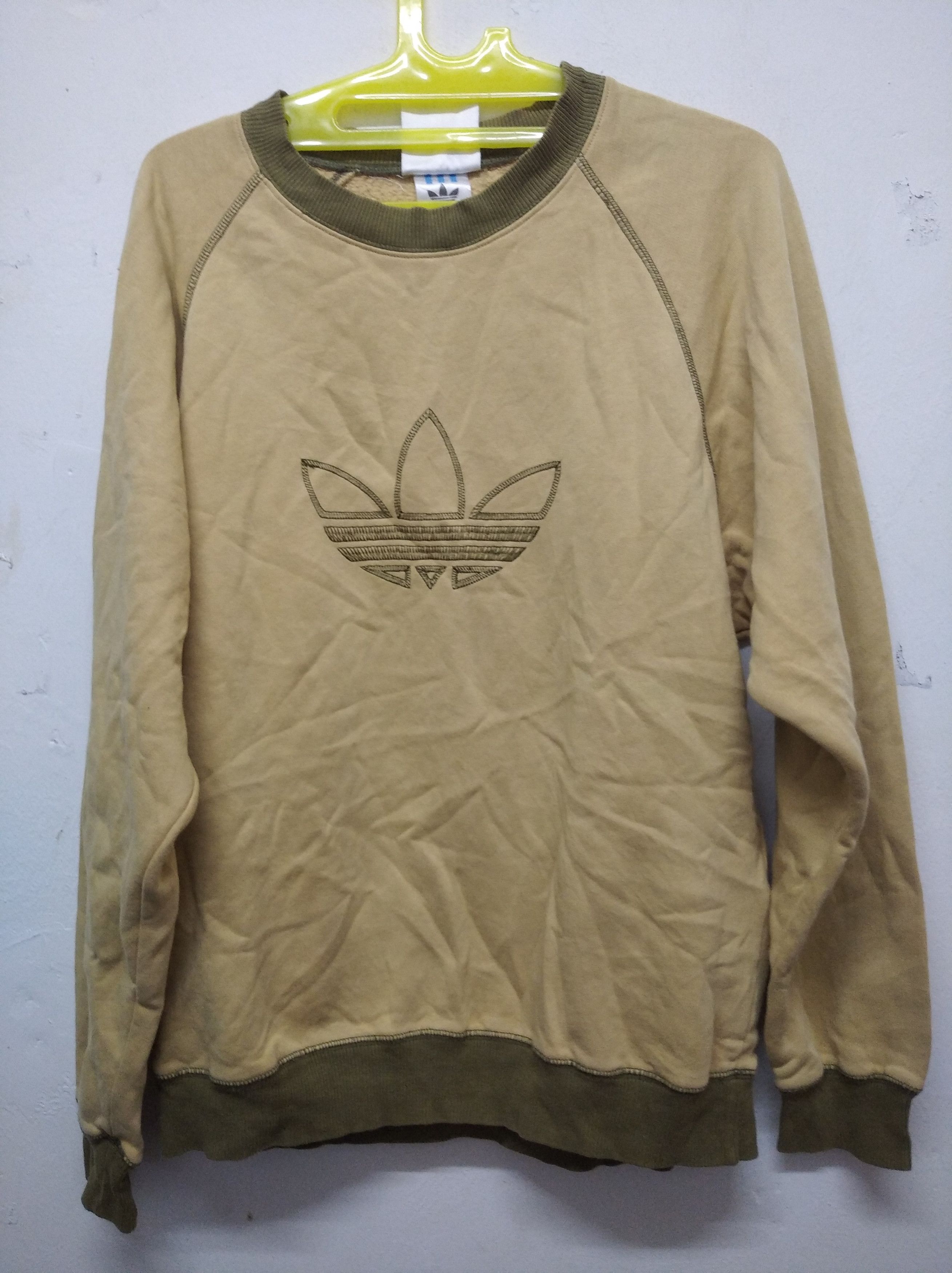 Adidas × Japanese Brand × Vintage Vintage Adidas sweatshirt crewneck trefoil logo spellout Size US M / EU 48-50 / 2 - 1 Thumbnail