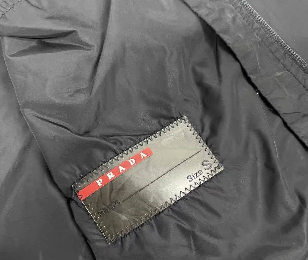 Prada Prada Minimalist Hooded Zip-Up Jacket J16 Size US S / EU 44-46 / 1 - 5 Thumbnail
