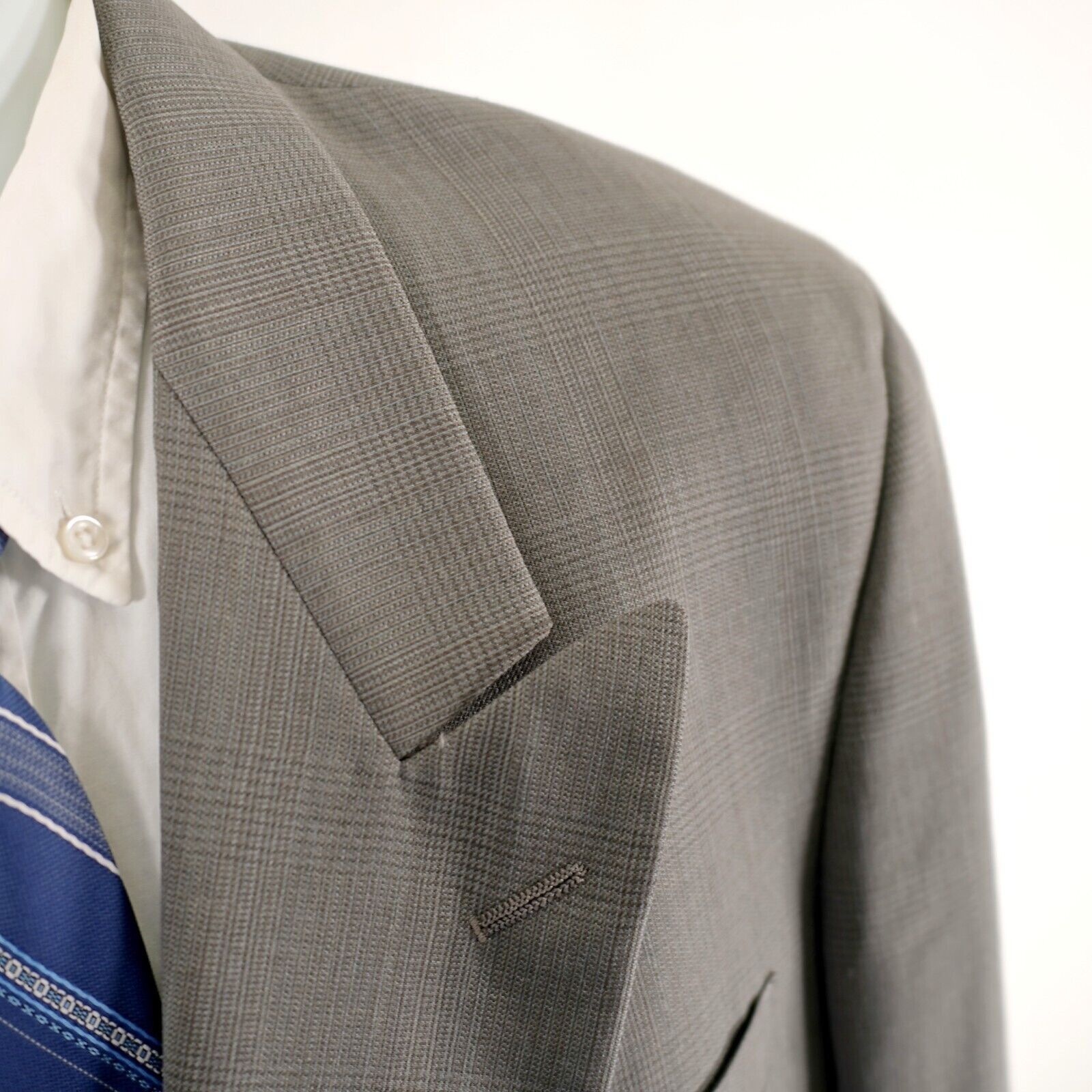 Austin Reed Austin Reed Wool Gray Plaid Double Breasted 2 Piece Suit 42L Size 42L - 6 Thumbnail