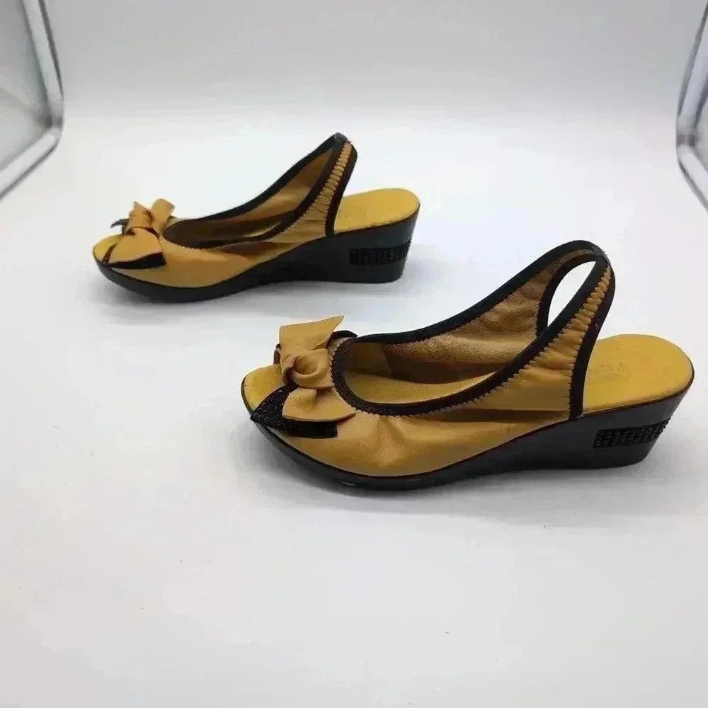 Other Lingjili Yellow Slingback Platforms sz 6.5 bow toe Size US 6.5 / IT 36.5 - 3 Thumbnail
