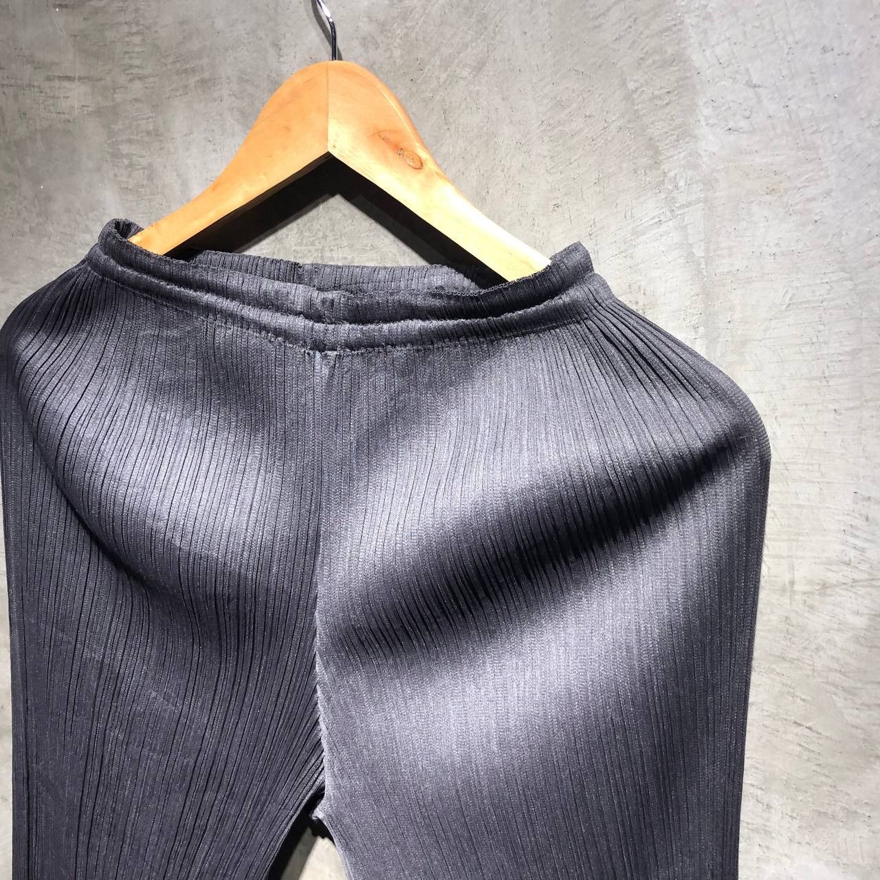 Pleats Please Issey Miyake Issey Miyake Pleats Please Pleated Pants Size US 28 / EU 44 - 5 Thumbnail