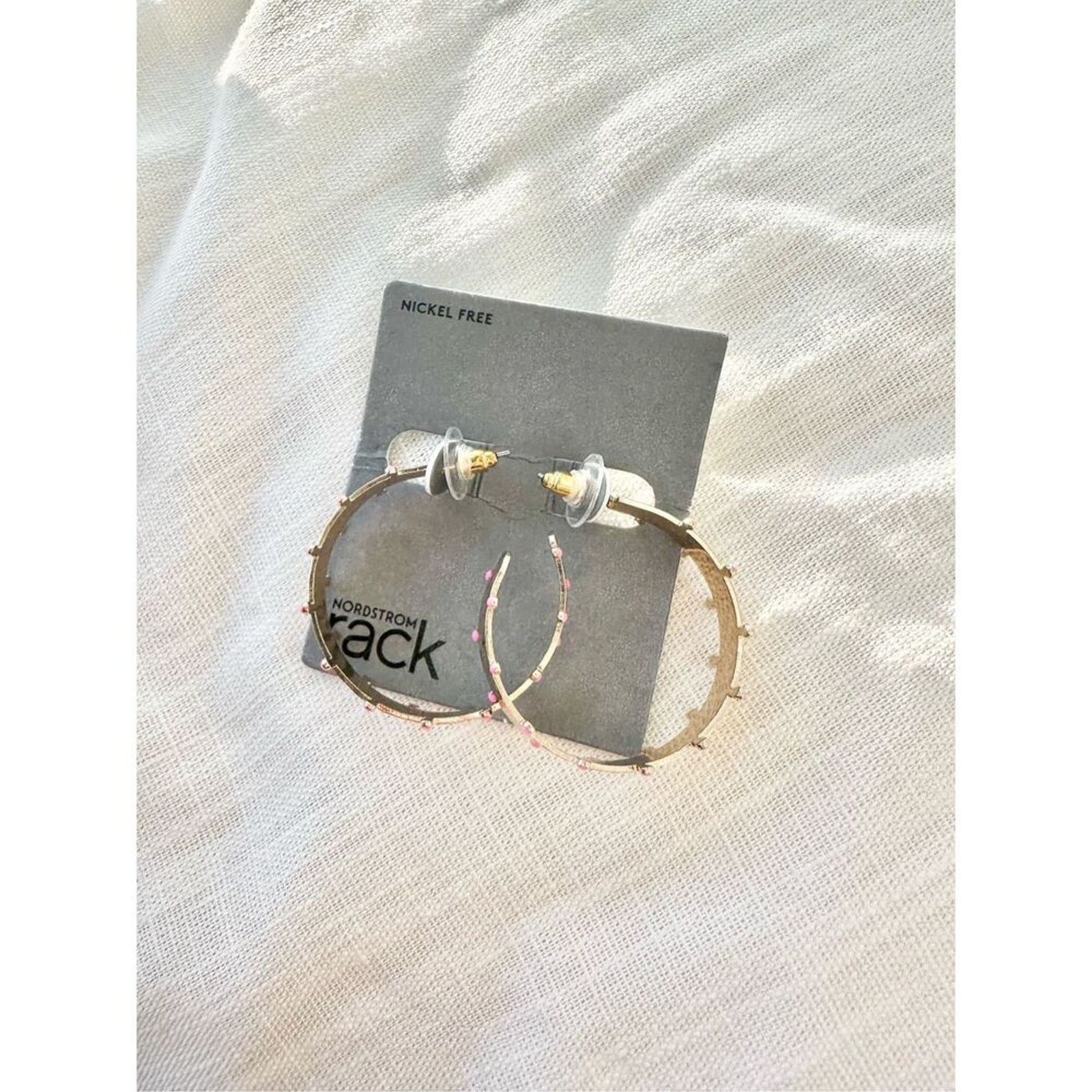 Nordstrom Hammered Gold and Pink Detailed Hoop Earrings Size ONE SIZE - 4 Thumbnail