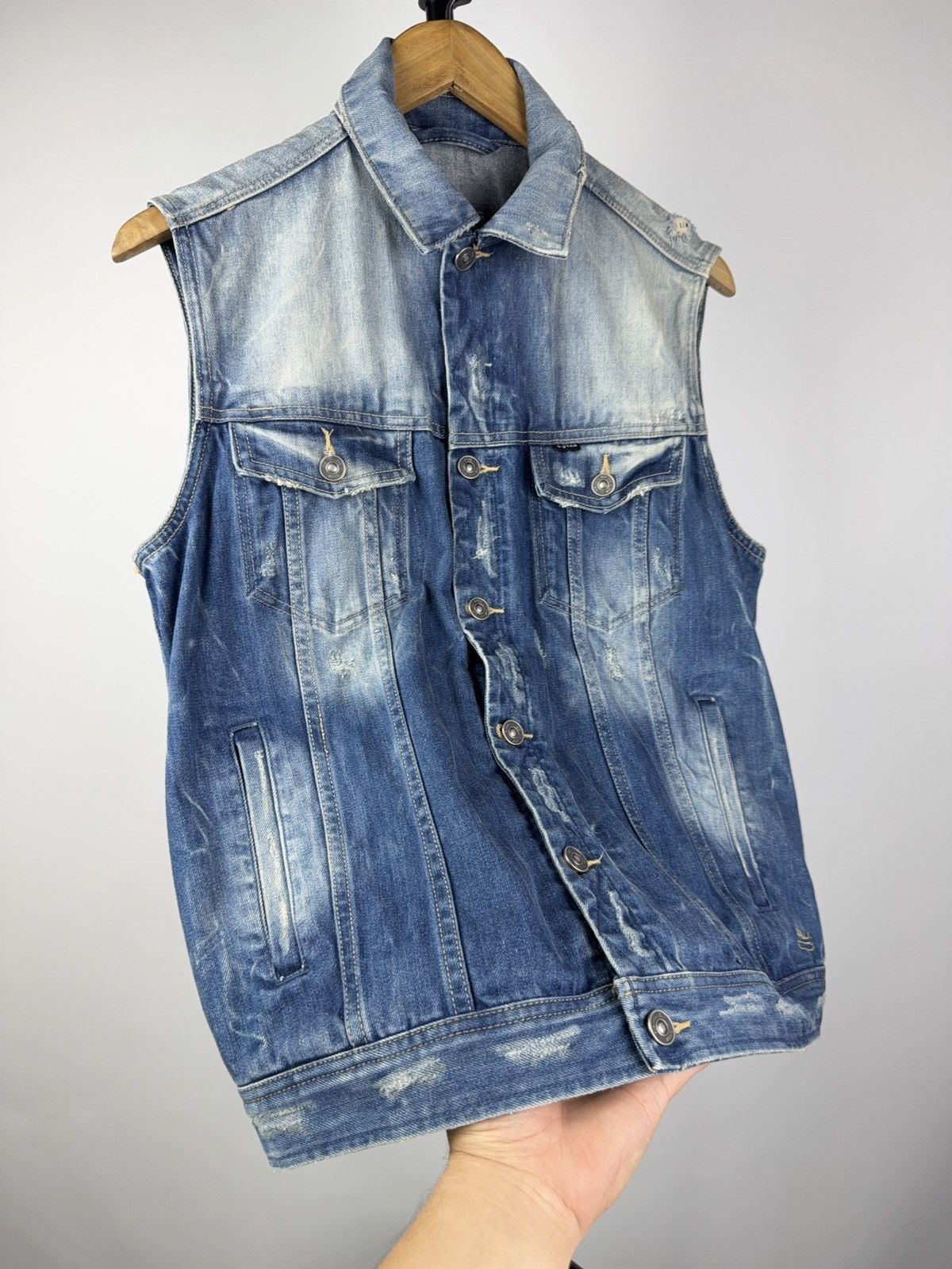 G-Star Vintage 00s G-Star RAW Distressed Denim Vest Retro Y2K Size US S / EU 44-46 / 1 - 4 Thumbnail