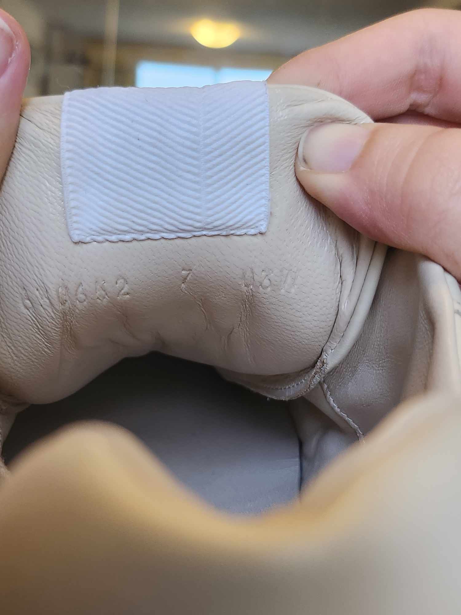 Gucci Rhyton sneaker - Hawaii collection Size US 8 / EU 41 - 7 Thumbnail