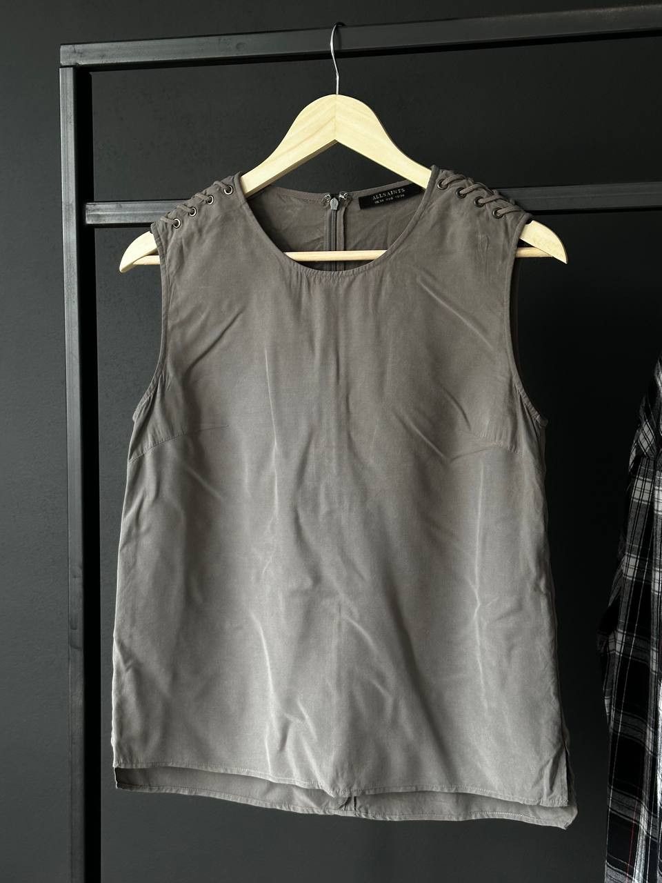 Allsaints Allsaints Grey Modal Unisex Laces Tank Top Size L / US 10 / IT 46 - 1 Thumbnail
