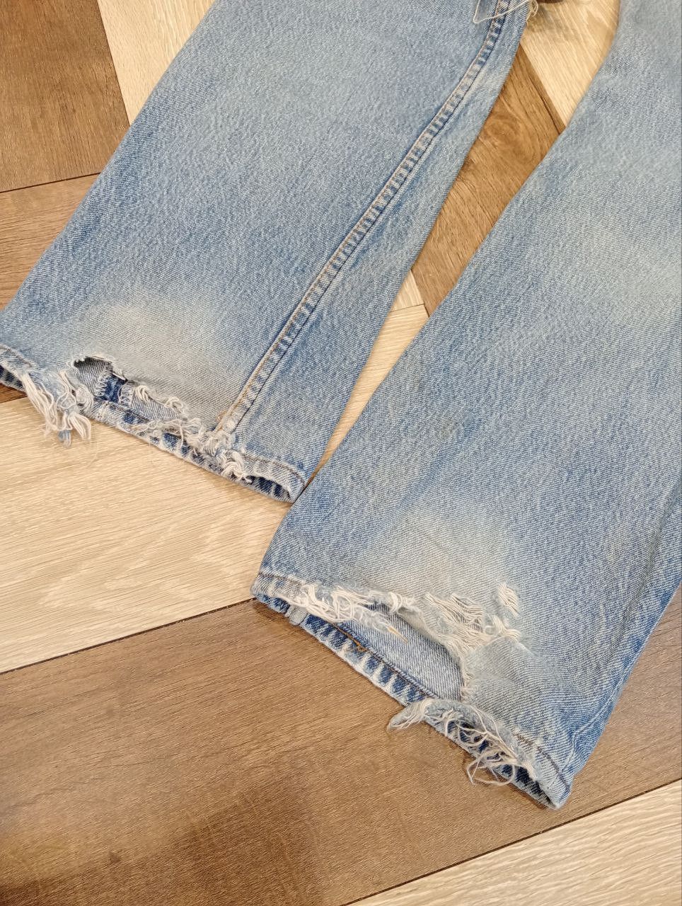 Levi's Vintage Clothing LEVI'S VINTAGE 501 DISTRESSED JEANS - SIZE 36 BLUE Size US 36 / EU 52 - 15 Thumbnail