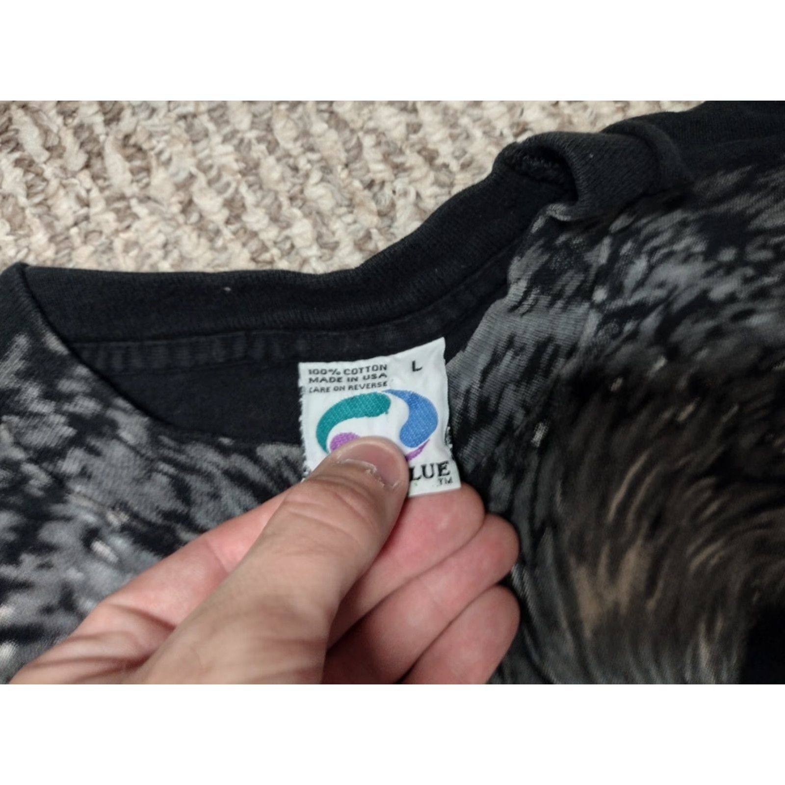 Liquid Blue VINTAGE 90s Liquid Blue Wolf All Over Print T-Shirt Men's L Black Size US L / EU 52-54 / 3 - 2 Thumbnail