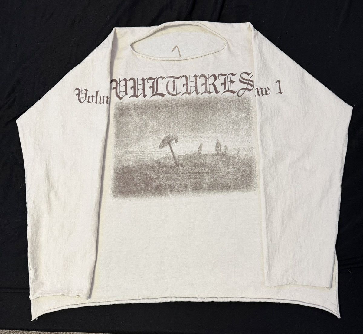 Yeezy Vultures Beige Long Sleeve Shirt Size 1 Size US M / EU 48-50 / 2 - 2 Thumbnail