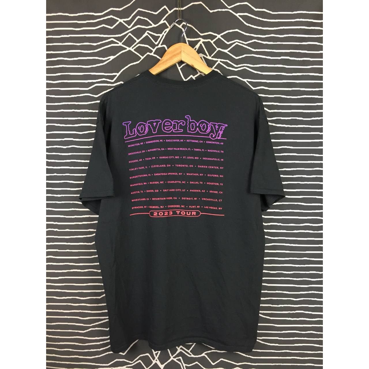 Band Tees × Delta Vtg Loverboy Band Turn Me Loose 2023 Tour Tee Size US XL / EU 56 / 4 - 4 Thumbnail