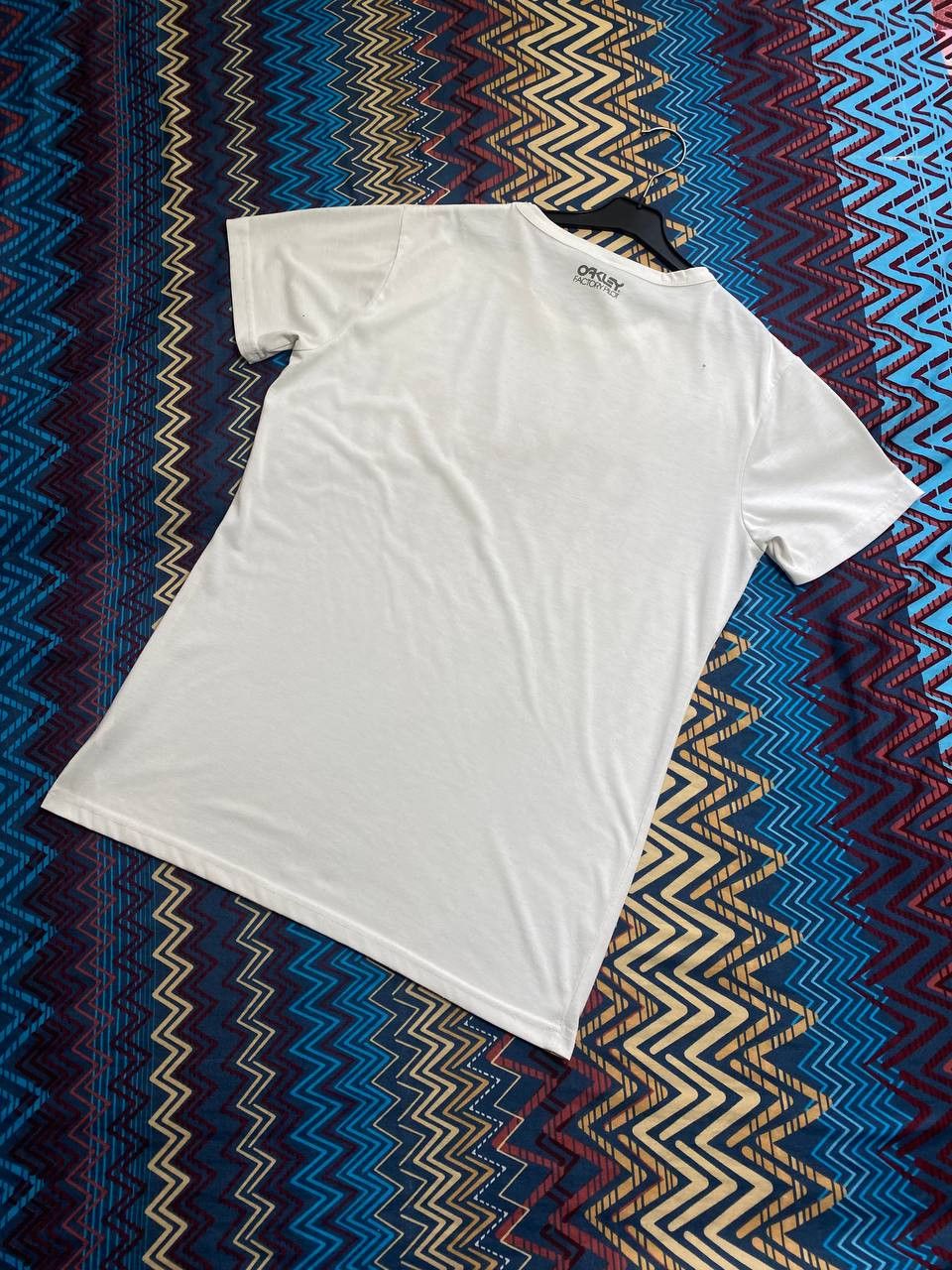 Oakley Streetwear T-Shirt Oakley big logo white Y2K Vintage Size US S / EU 44-46 / 1 - 12 Thumbnail