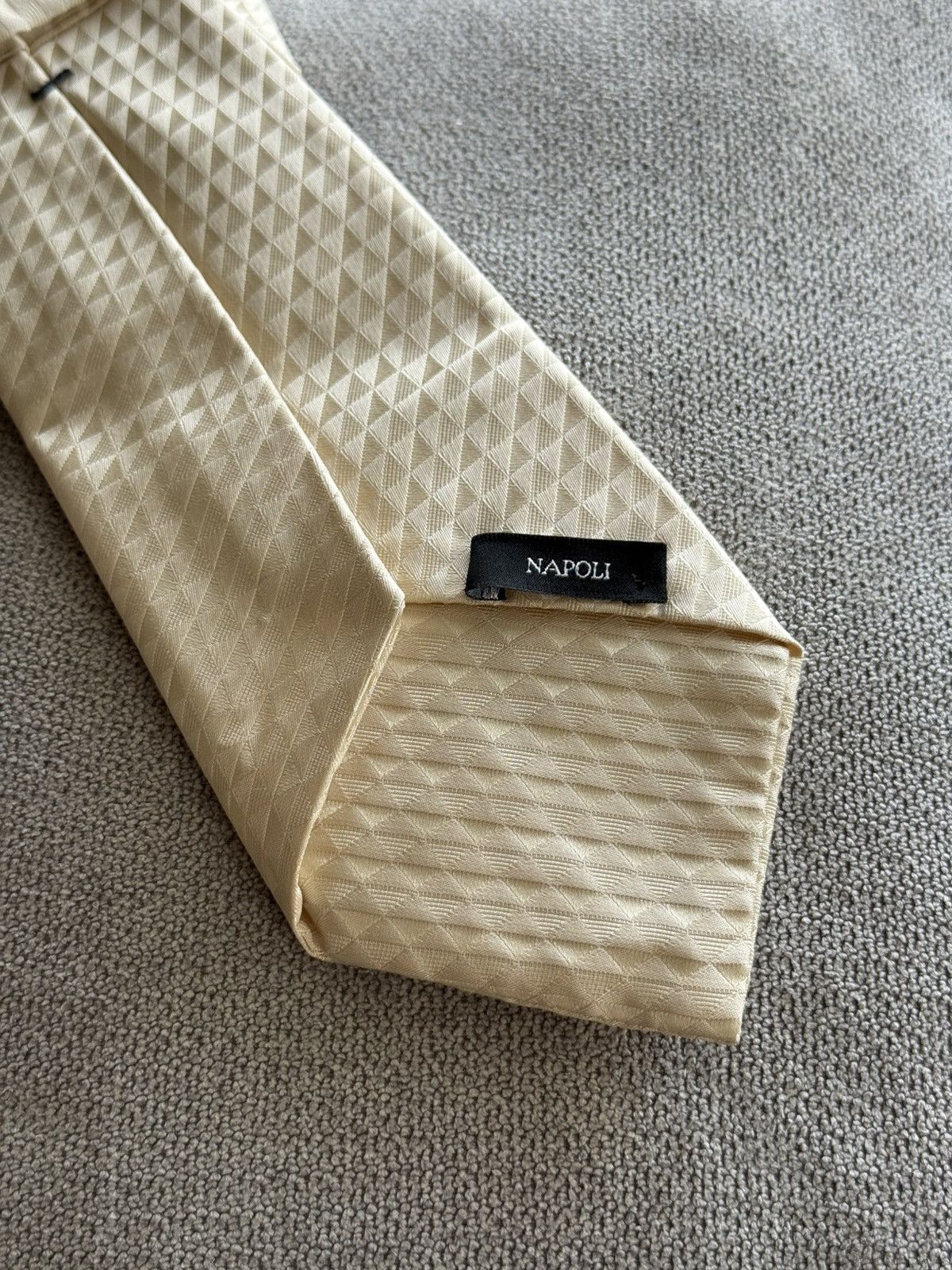 Giorgio Armani Limited Emporio Armani Napoli NWT Silk Men’s Ties Size ONE SIZE - 2 Thumbnail