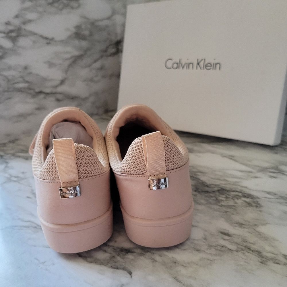 Calvin Klein Calvin Klein Velcro Sneakers 6 Nude Pink Size US 6 / IT 36 - 3 Thumbnail
