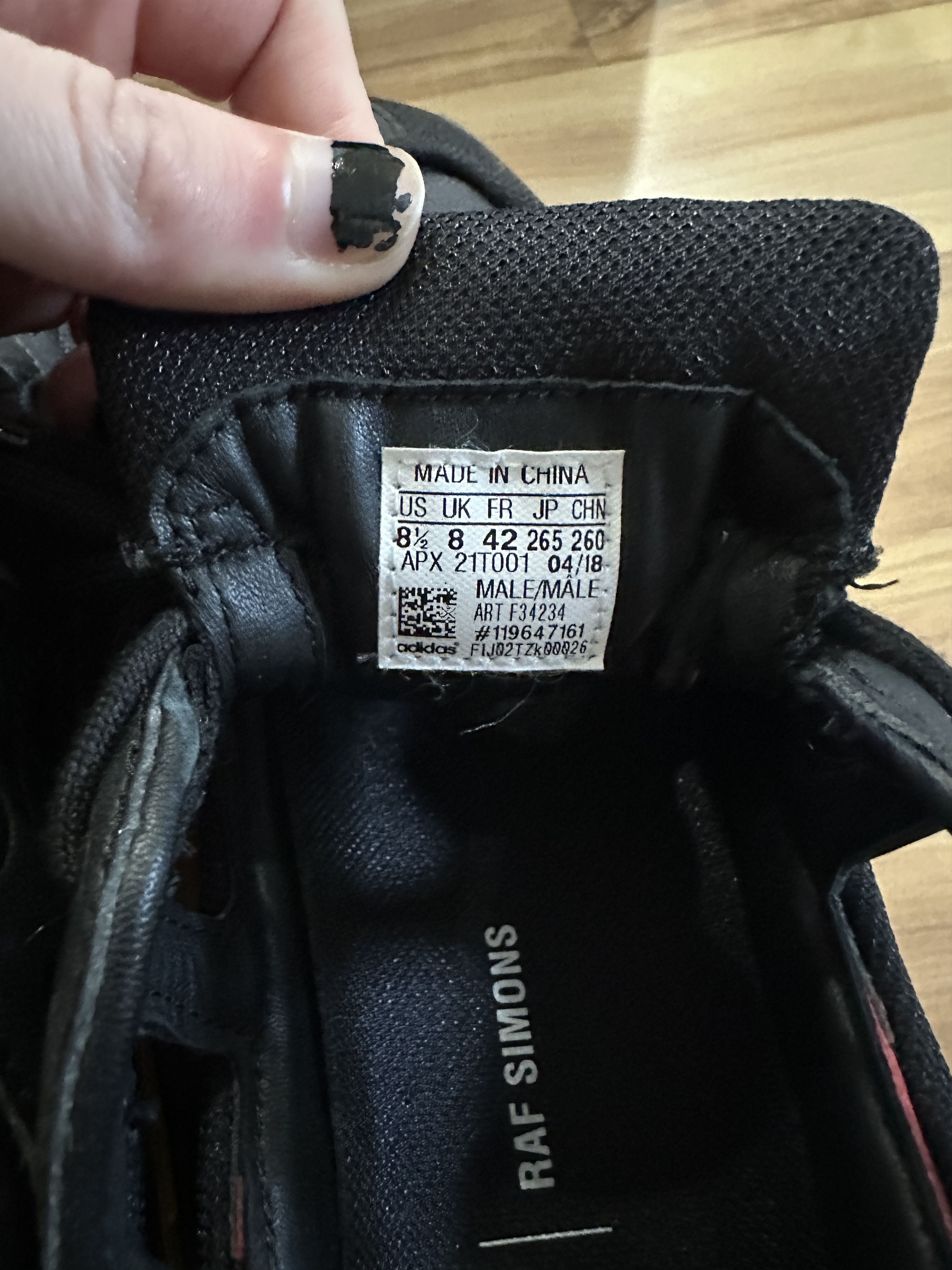 Adidas × Raf Simons Adidas x Raf Simons Belgium Ozweegos Size US 8 / EU 41 - 4 Thumbnail