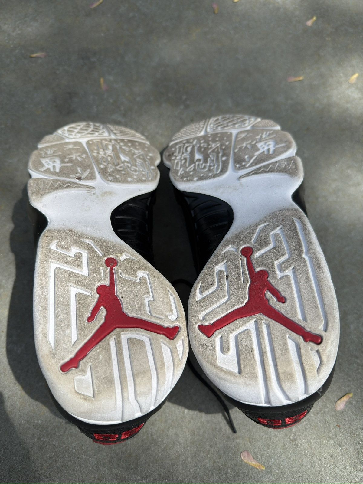 Hypebeast × Jordan Brand × Nike Air Jordan 9 Low Snakeskin Size US 12 / EU 45 - 6 Thumbnail