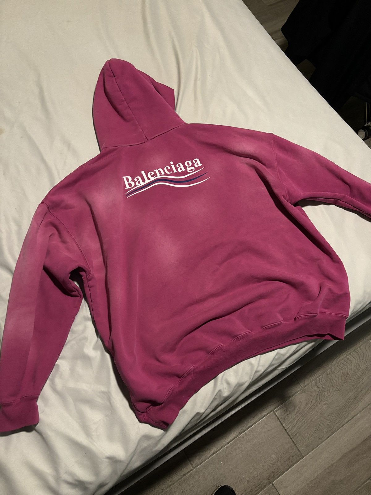 Balenciaga Balenciaga Campaign Hoodie Size US S / EU 44-46 / 1 - 1 Thumbnail