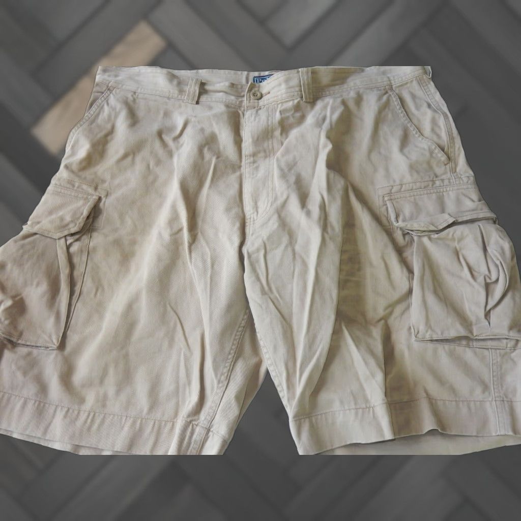 Polo Ralph Lauren VINTAGE Polo Ralph Lauren Cargo Shorts Men Size 40 Beige Cotton Casual Men Size US L / EU 52-54 / 3 - 1 Thumbnail