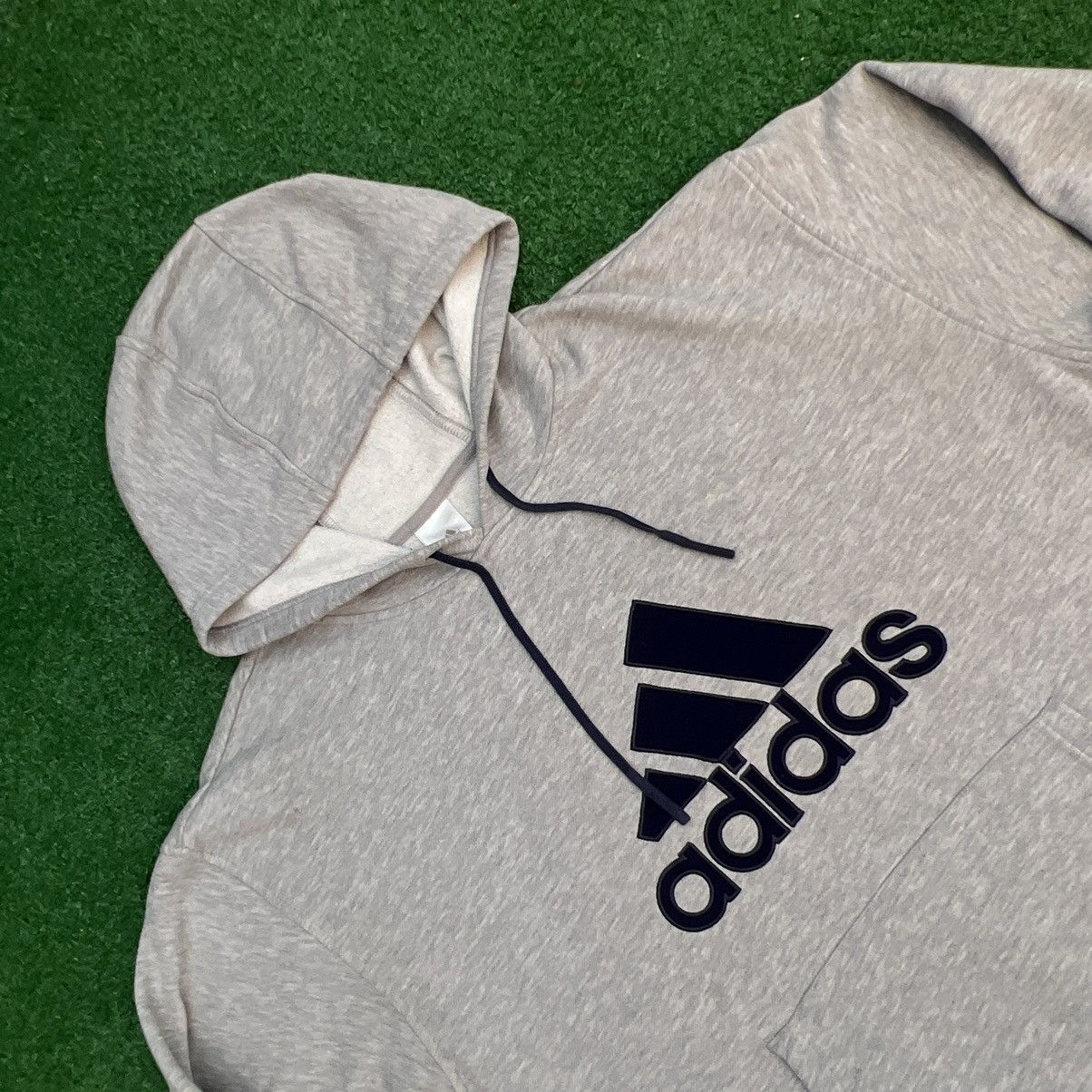 Adidas Adidas 2000s Logo Hoodie | Grailed