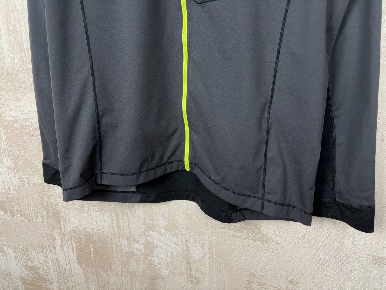 Montbell Montbell Cross Runner Jacket Climabarrier Windbreaker Size US L / EU 52-54 / 3 - 7 Thumbnail