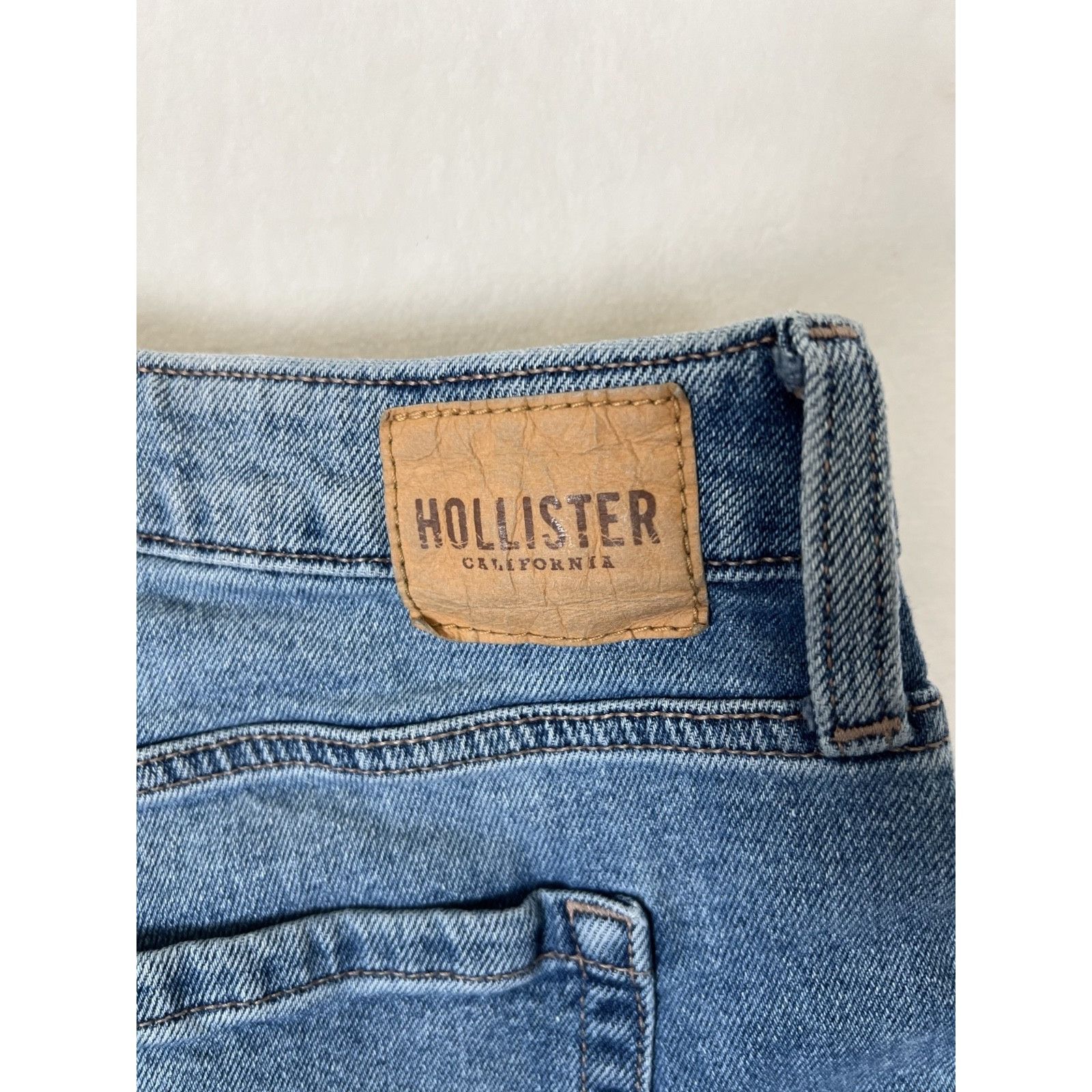 Hollister Hollister Jeans Size 17R 33x27 Women's Curvy High Rise Mom B Size 33" - 7 Thumbnail