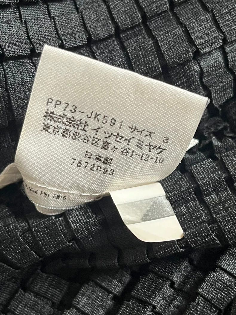Issey Miyake Issey Miyake size:3 Black pleated long-sleeved shirt Size S / US 4 / IT 40 - 4 Thumbnail
