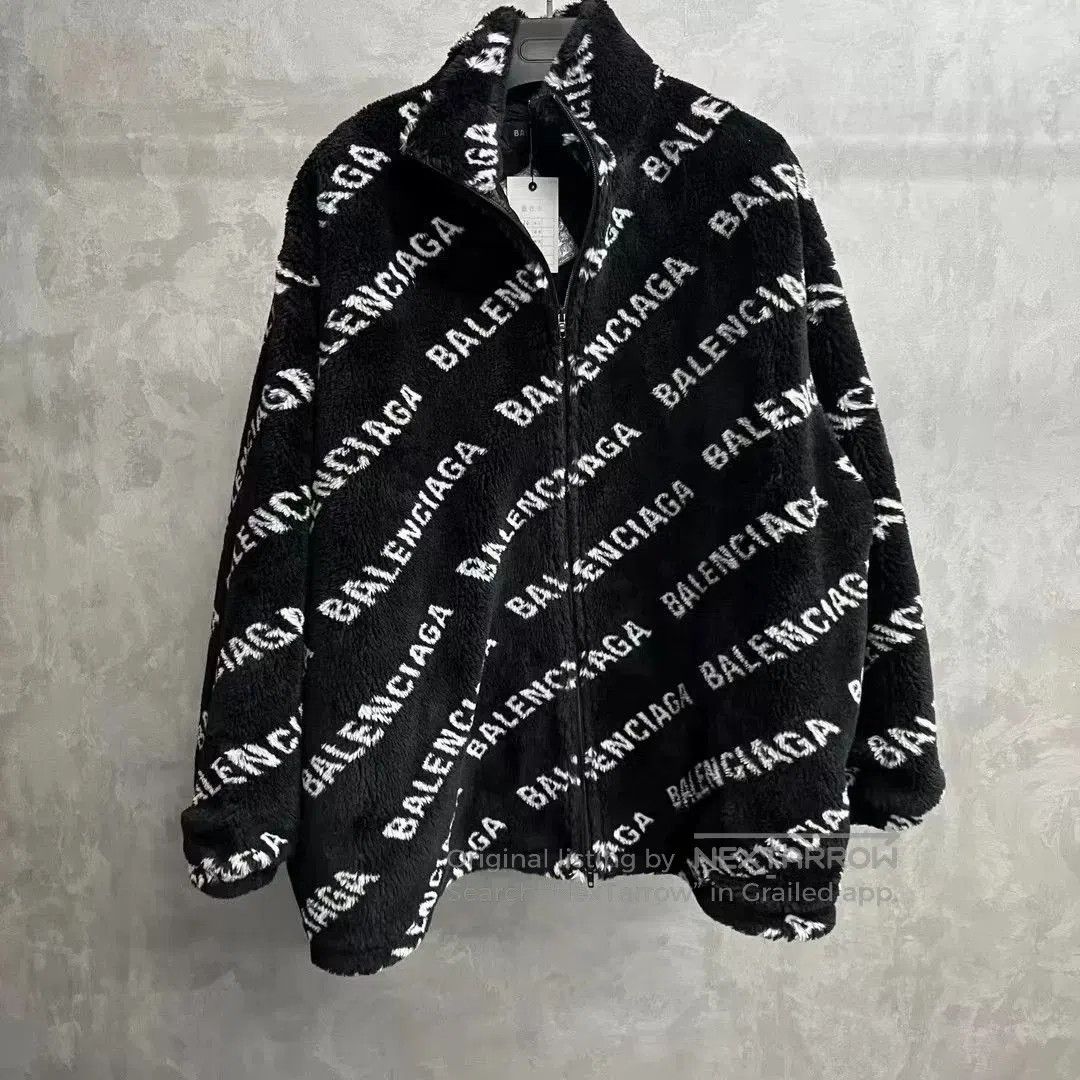 Balenciaga Balenciaga Black Faux Fur Puffer Jacket. Size XXS / US 00 / IT 34 - 1 Thumbnail