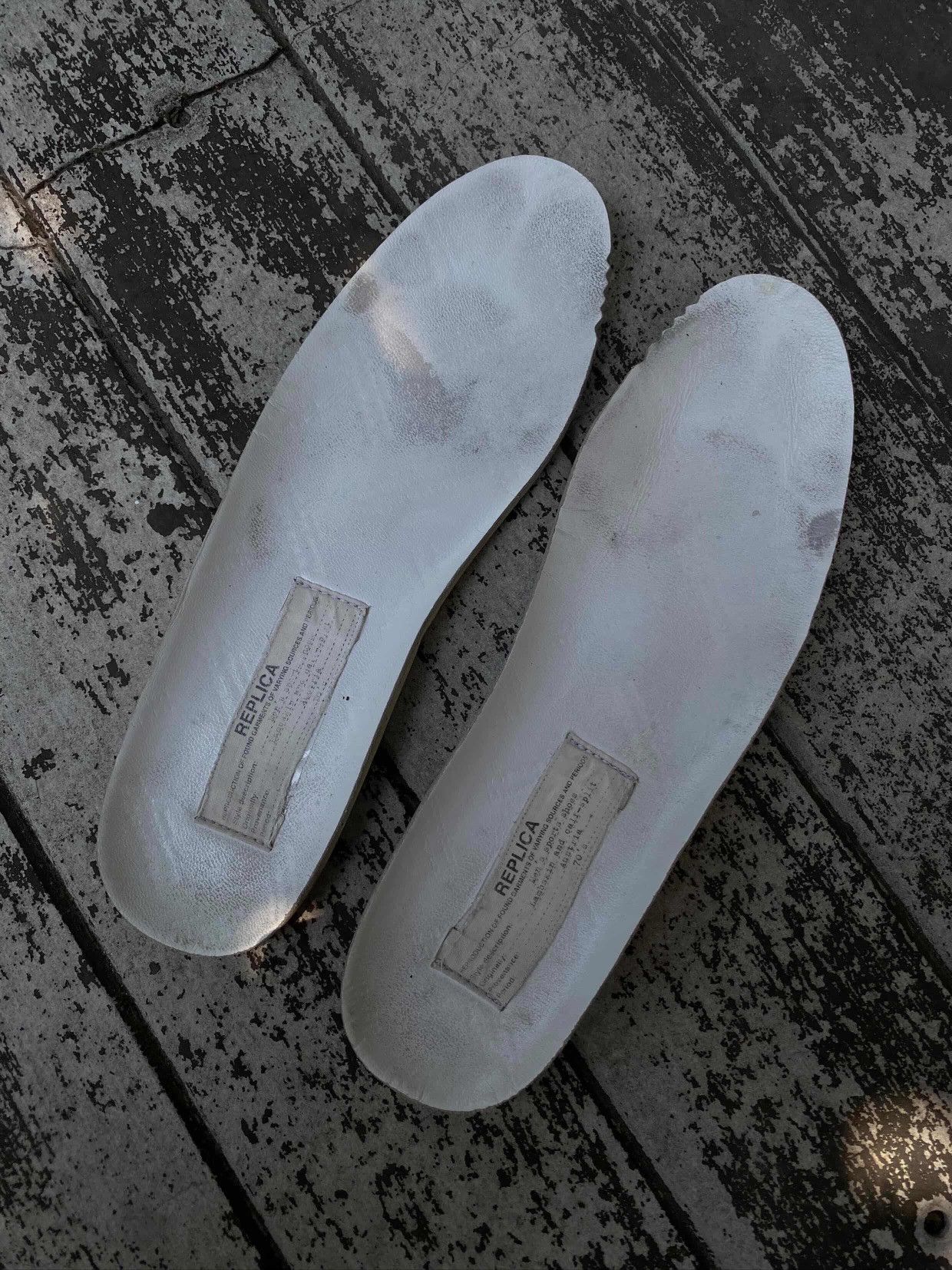 Maison Margiela Maison Margiela Inside-Out Canvas Distressed Sneakers EU41 Size US 8 / EU 41 - 11 Thumbnail