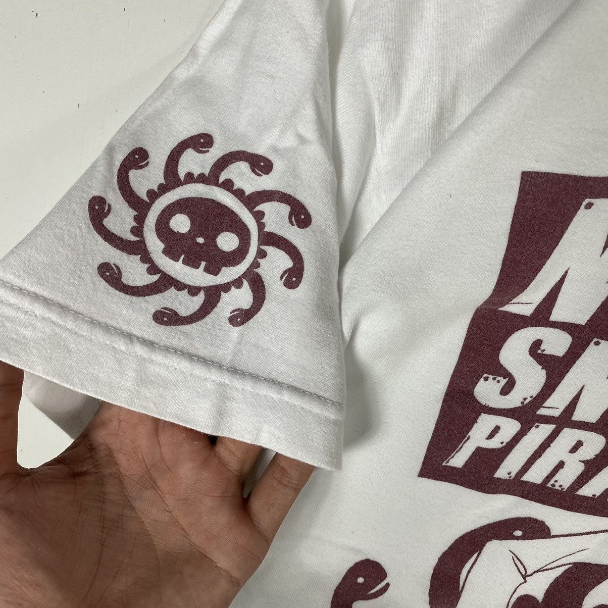 Anime × Vintage ONE PIECE BOA HANCOCK NINE SNAKE PIRATES SHICHIBUKAI ANIME Size US L / EU 52-54 / 3 - 4 Thumbnail