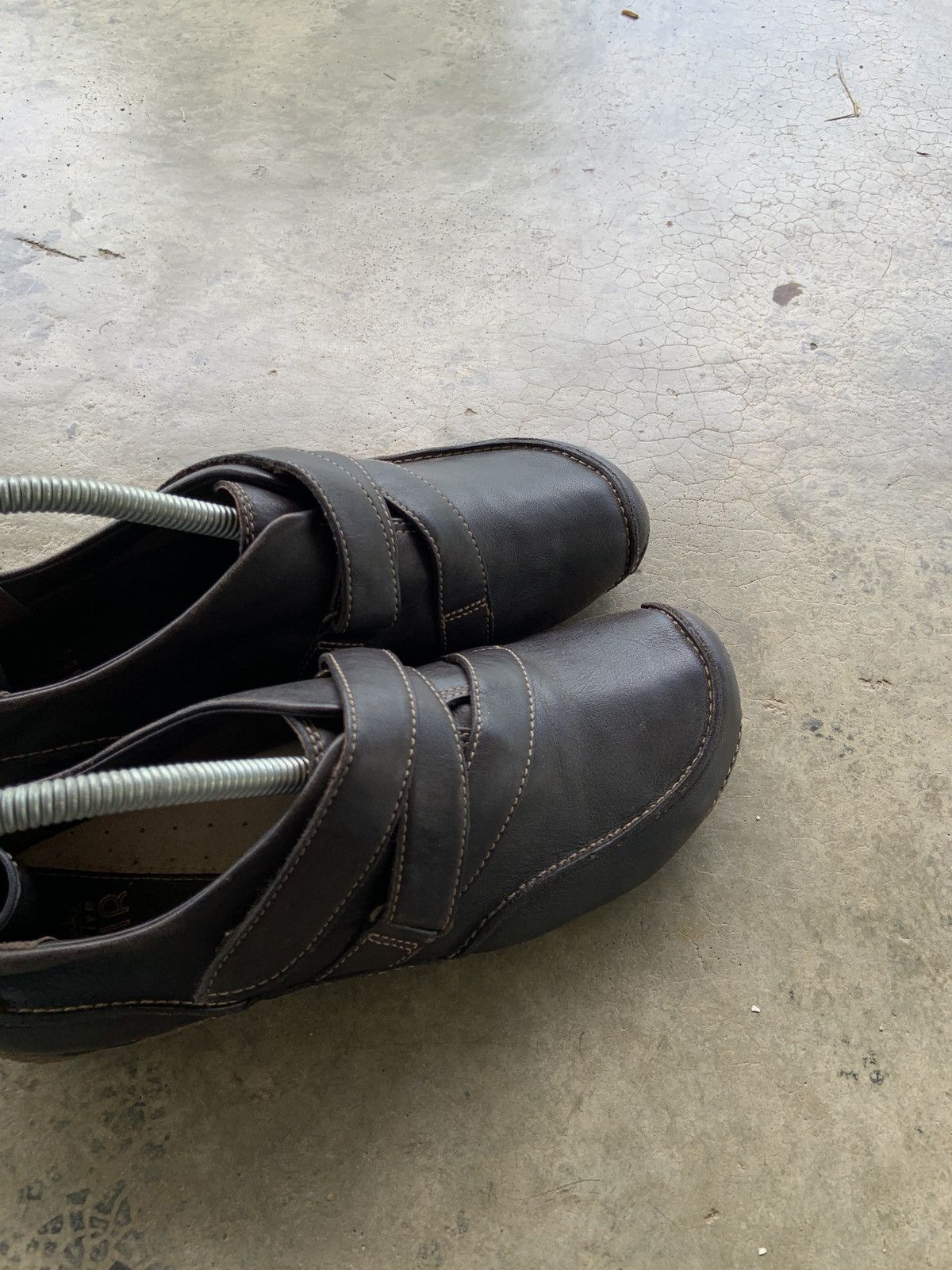 Clarks Clarks Active Air Ladies Brown Comfortable Hook & Loop Shoes Size US 5.5 / IT 35.5 - 2 Thumbnail