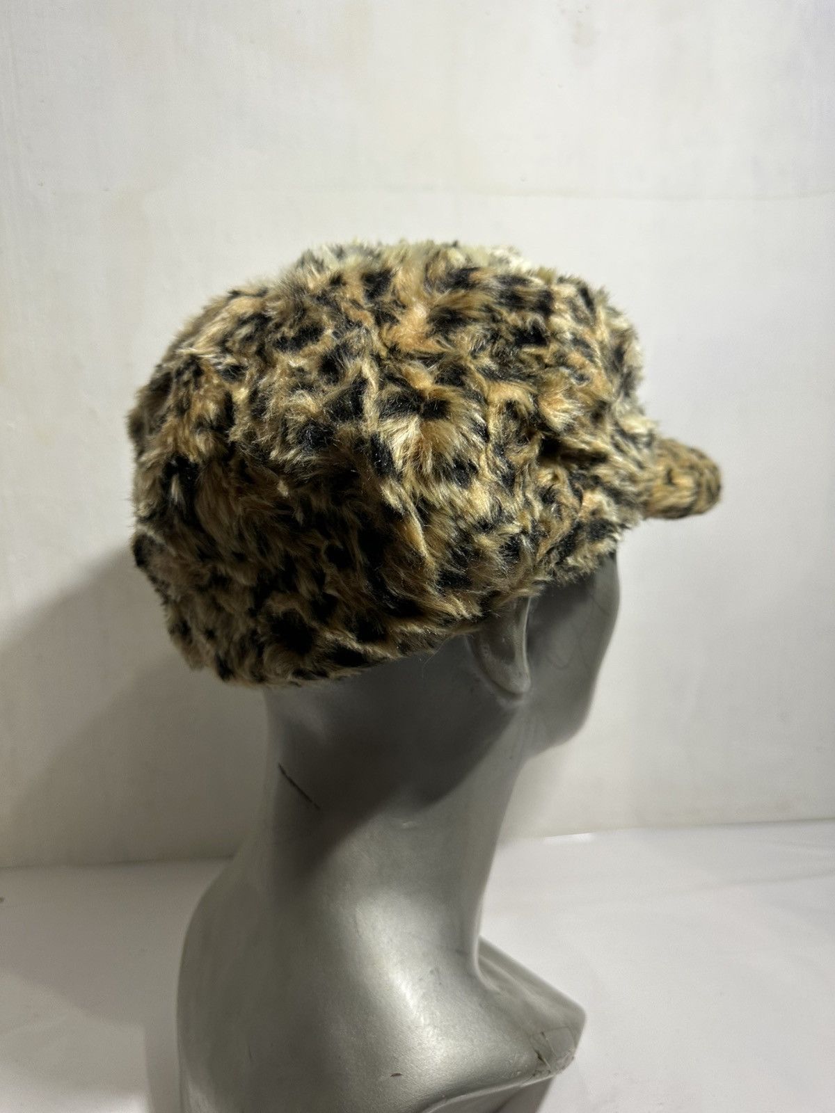 Handmade Unknown Japanese Leopard Hats Size ONE SIZE - 9 Thumbnail