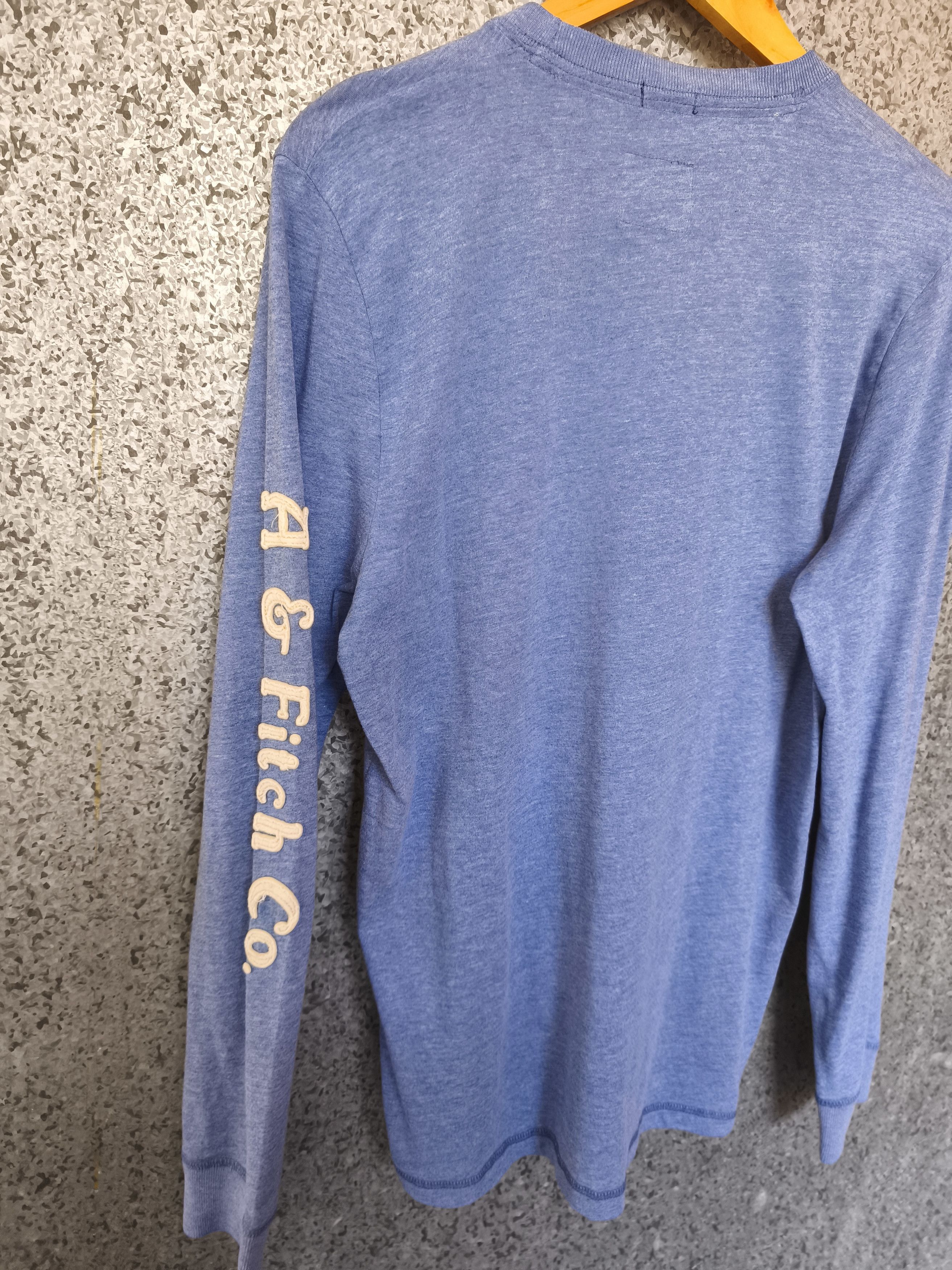 Abercrombie & Fitch A&F long sleeve Size US M / EU 48-50 / 2 - 4 Thumbnail