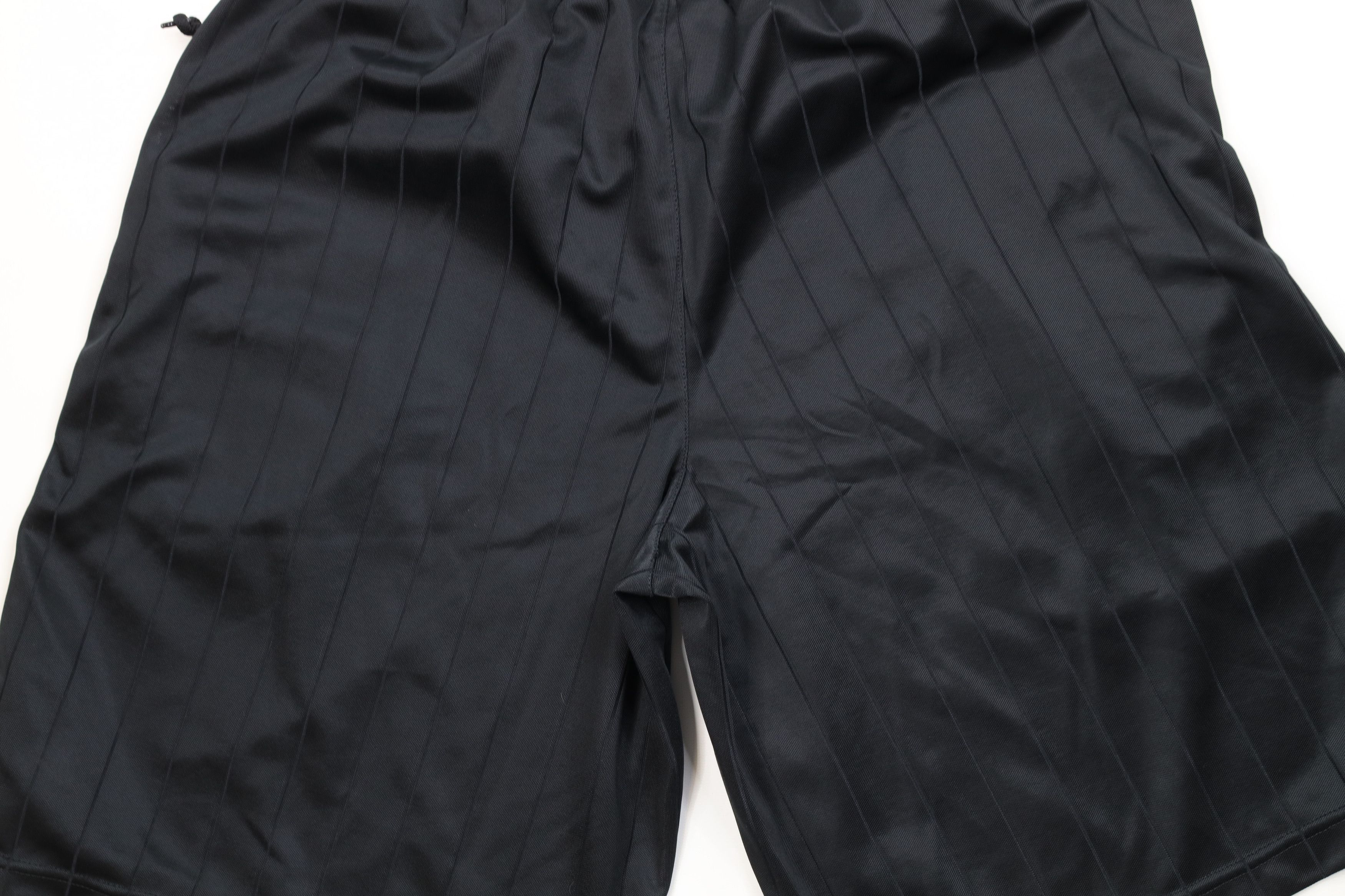 Nike Vintage Y2K Nike Scott Mini Swoosh Pinstriped Shorts Black Size US 36 / EU 52 - 10 Thumbnail