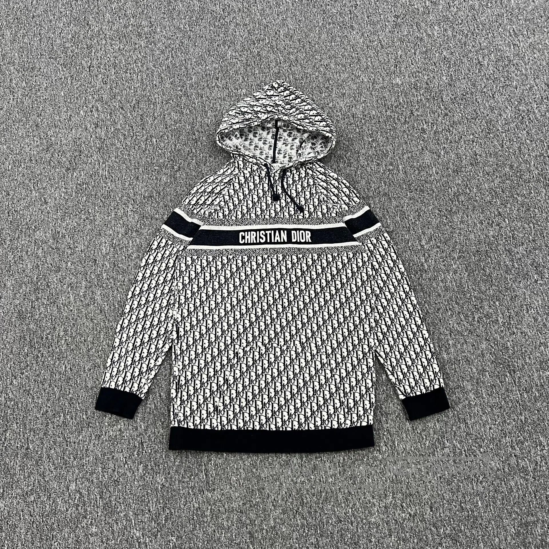 Dior Dior Full-print old-style design; hooded hoodie, size XS| Size US XS / EU 42 / 0 - 1 Thumbnail