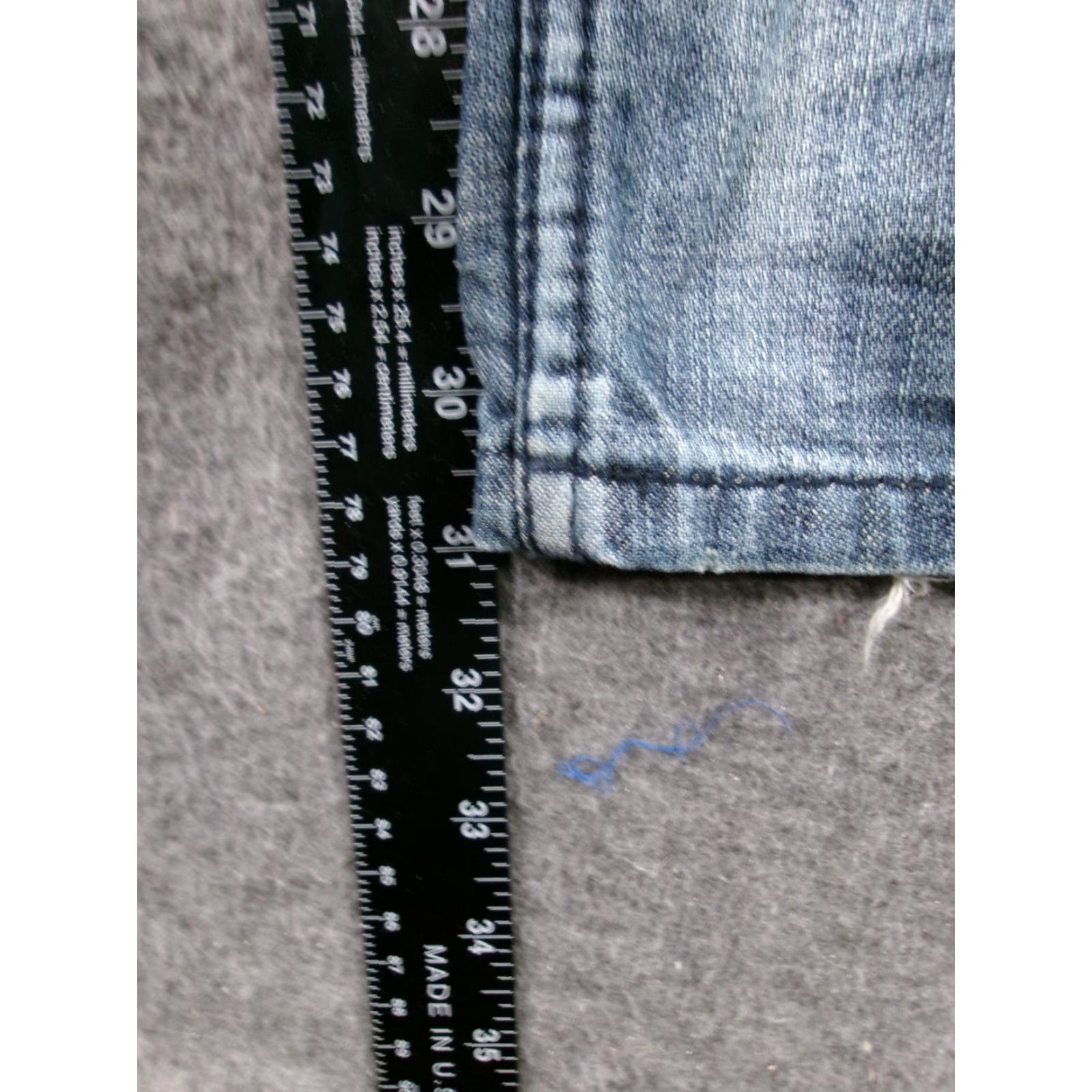 Buffalo David Bitton VINTAGE Buffalo David Bitton Jeans Men's 38x31 Denim Straight Fit Blue 90s Logo Distressed Baggy Size US 38 / EU 54 - 6 Thumbnail
