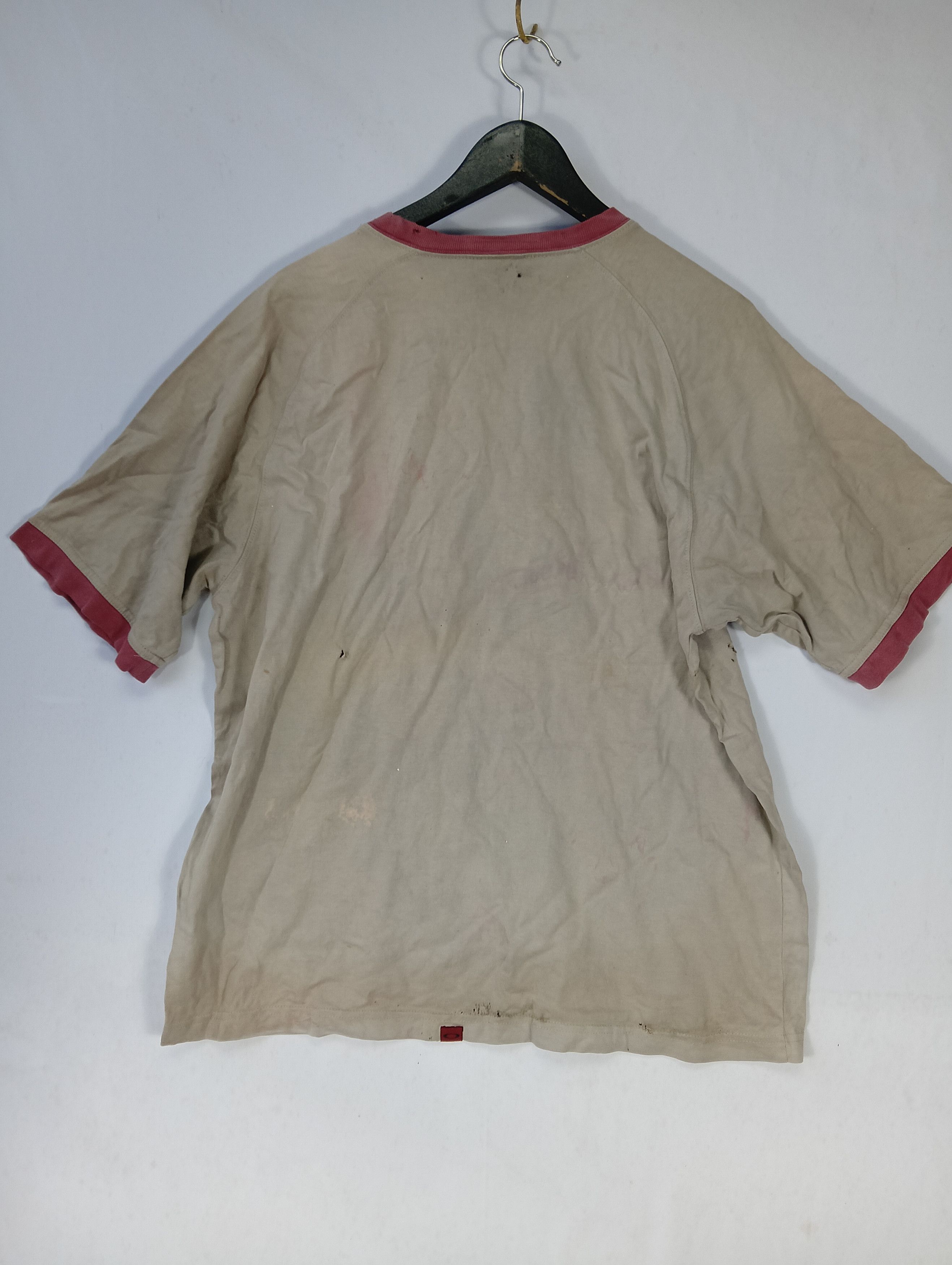 Oakley DISTRESSED OAKLEY ringer TEE Size US L / EU 52-54 / 3 - 8 Thumbnail