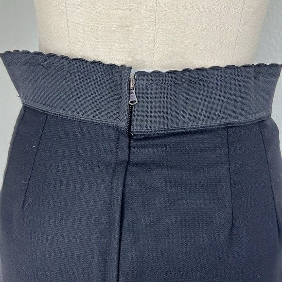 Dolce & Gabbana Dolce & Gabbana Black Leopard Print Lined Pencil Skirt Darte Size 27" / US 4 / IT 40 - 4 Thumbnail
