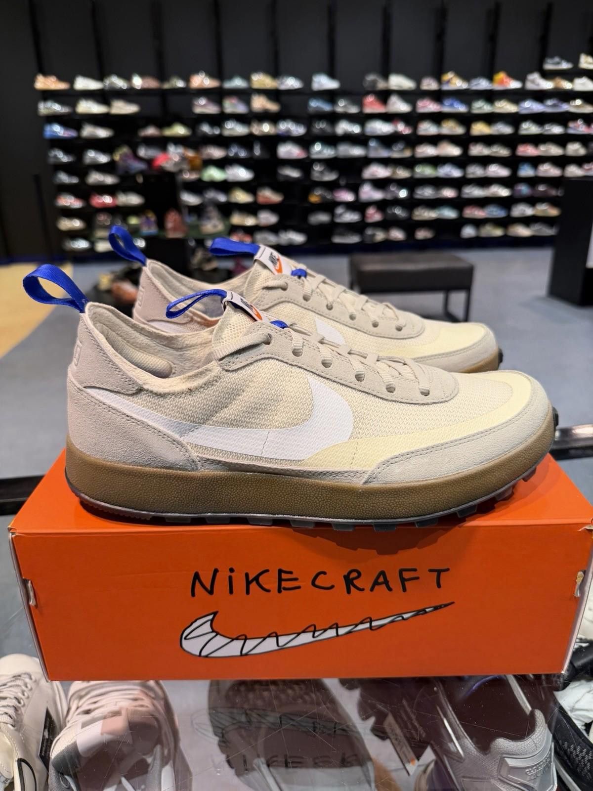 Women's 12 / Men's Size 10.5 NikeCraft General Purpose