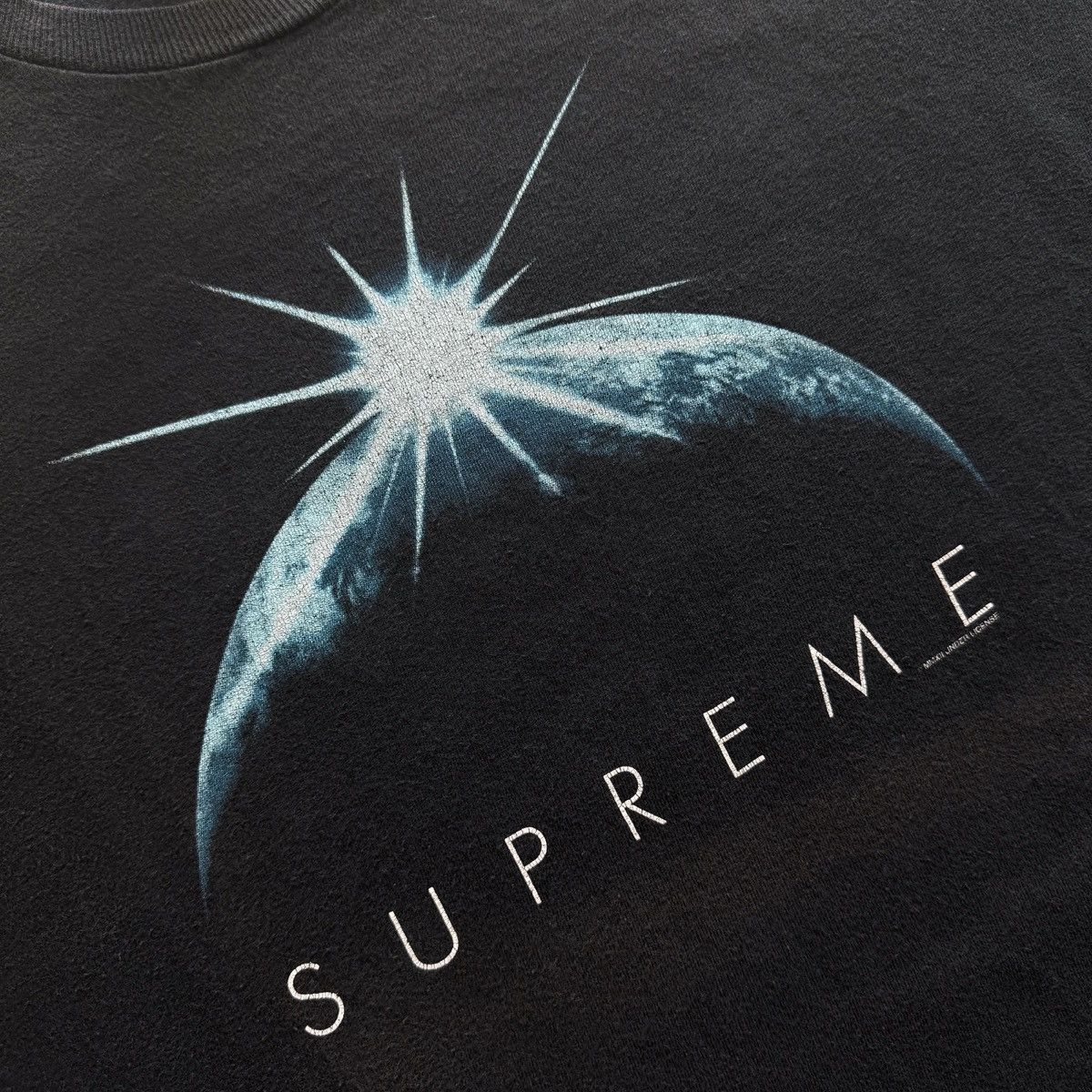 Supreme FW12 Supreme Sunrise Tee Size US XL / EU 56 / 4 - 4 Thumbnail