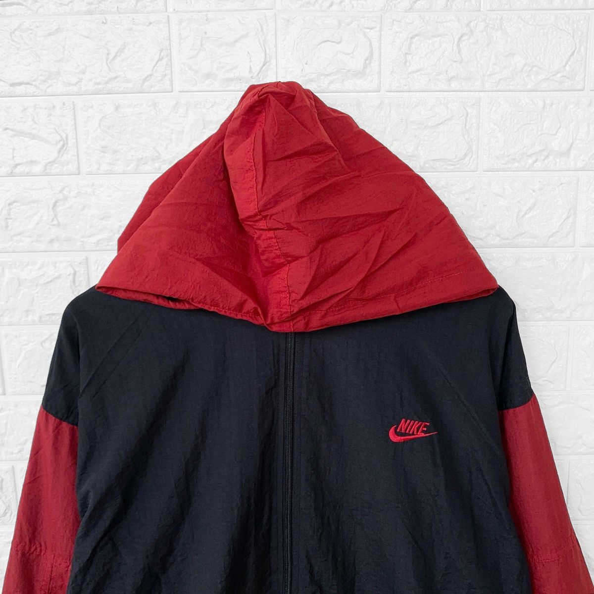 Vintage Vintage 90s Nike JUST DO IT Windbreaker Hoodie Jacket Size US L / EU 52-54 / 3 - 5 Thumbnail