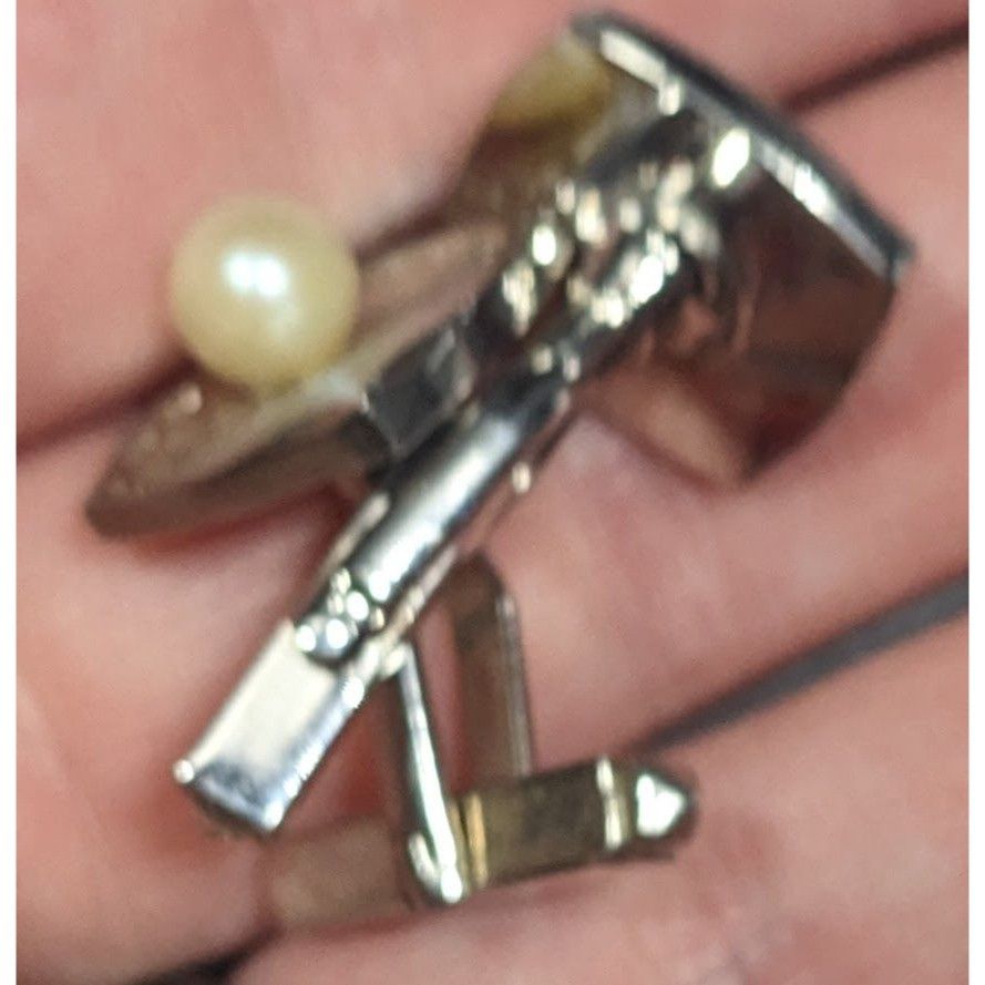 Other Vintage Engraved Square Silver Tone Cufflinks With Faux Pear Size ONE SIZE - 6 Thumbnail