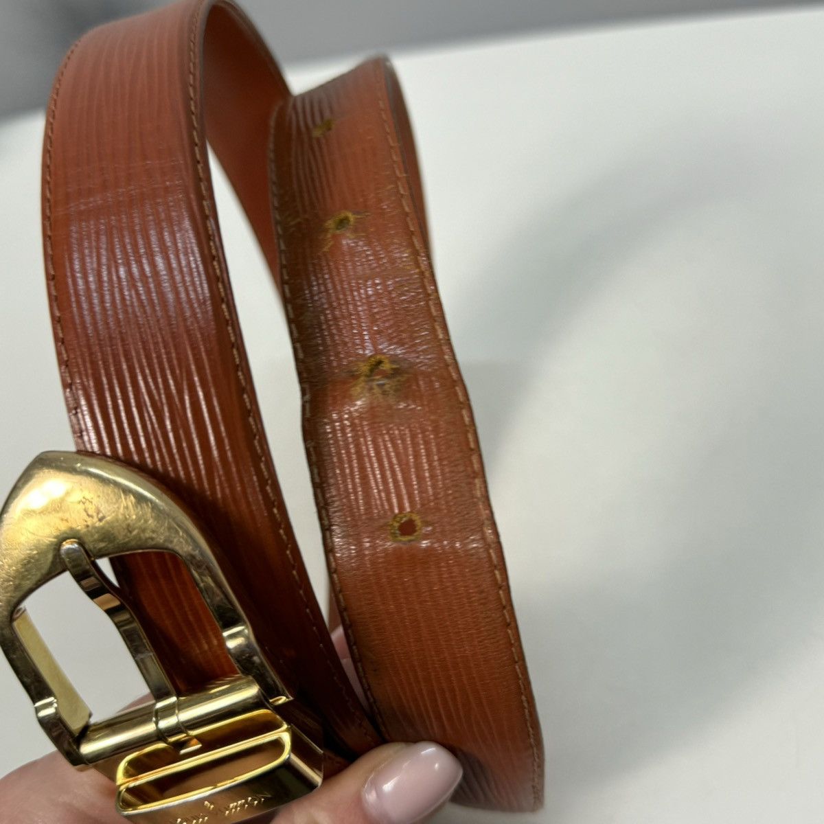 Louis Vuitton LOUIS VUITTON belt Epi santule leather/metal Size ONE SIZE - 6 Thumbnail