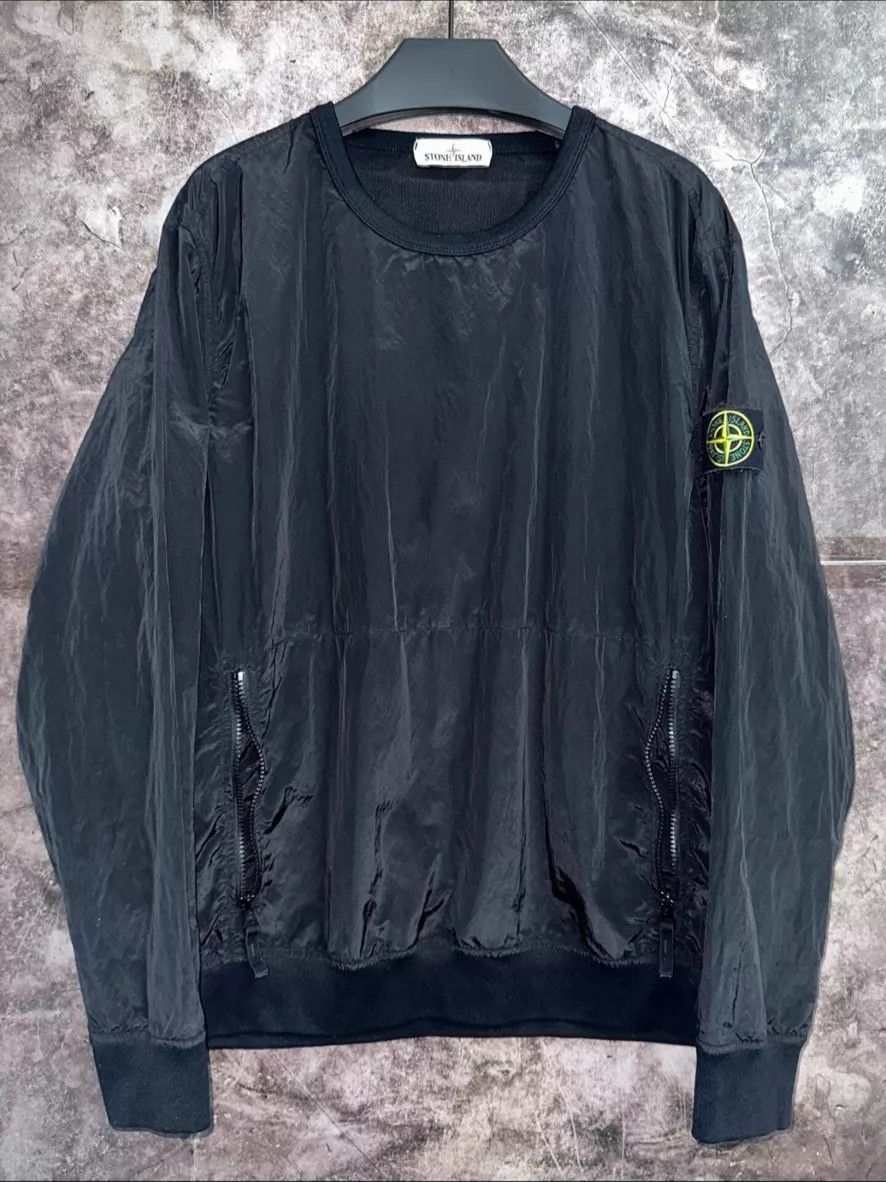 Stone Island Stone Island 18fw Metal Nylon Crewneck Sweatshirt Black M Oversized Size US M / EU 48-50 / 2 - 2 Thumbnail