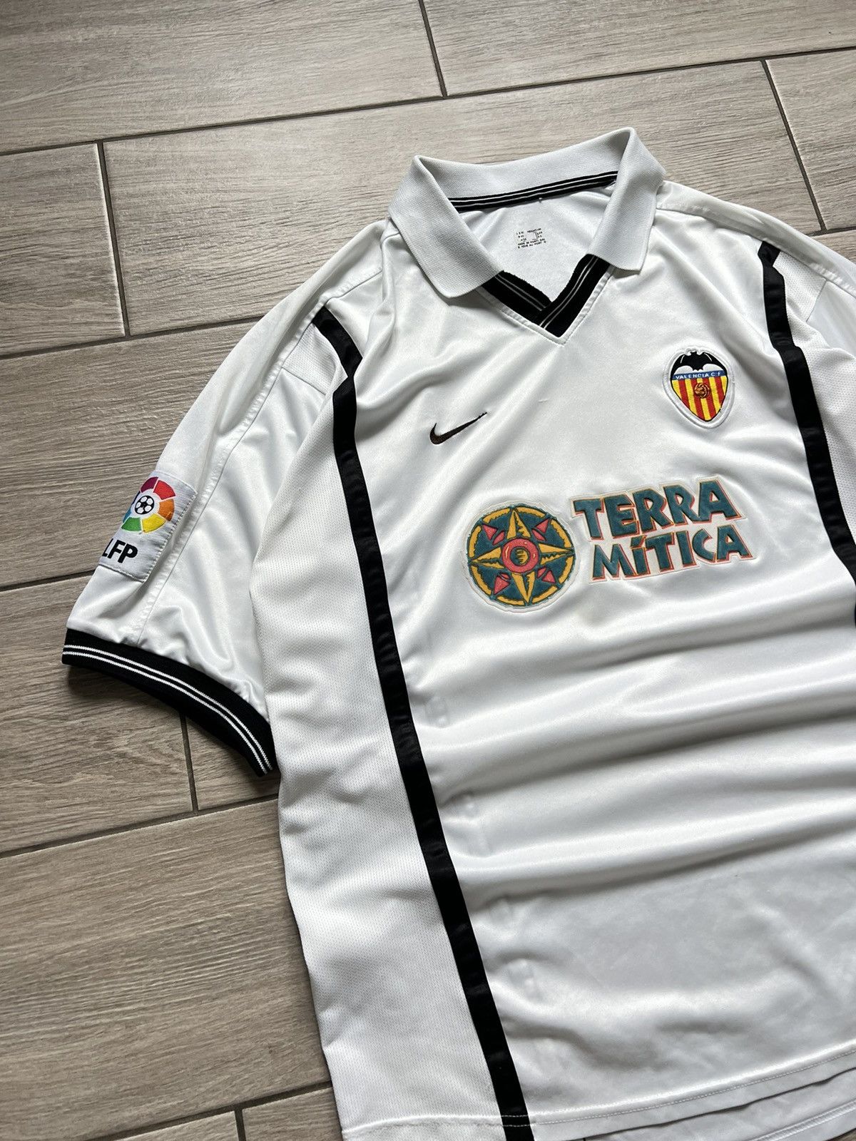 Nike Rare Vintage T-Shirt Nike Valencia F.C. 2001 Size US XL / EU 56 / 4 - 8 Thumbnail