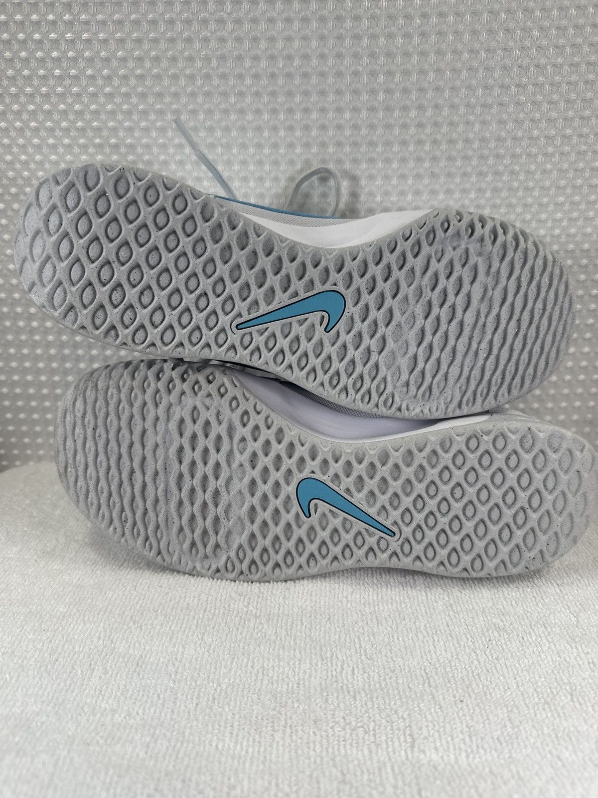 Nike Nike Air ZOOM LITE 3 shoes DV3258-100 Size US 8 / IT 38 - 7 Thumbnail