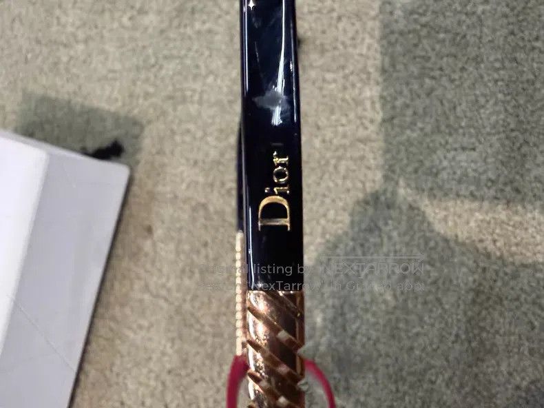Dior Dior Red Frame Sunglasses with Gold Edges Size ONE SIZE - 6 Thumbnail
