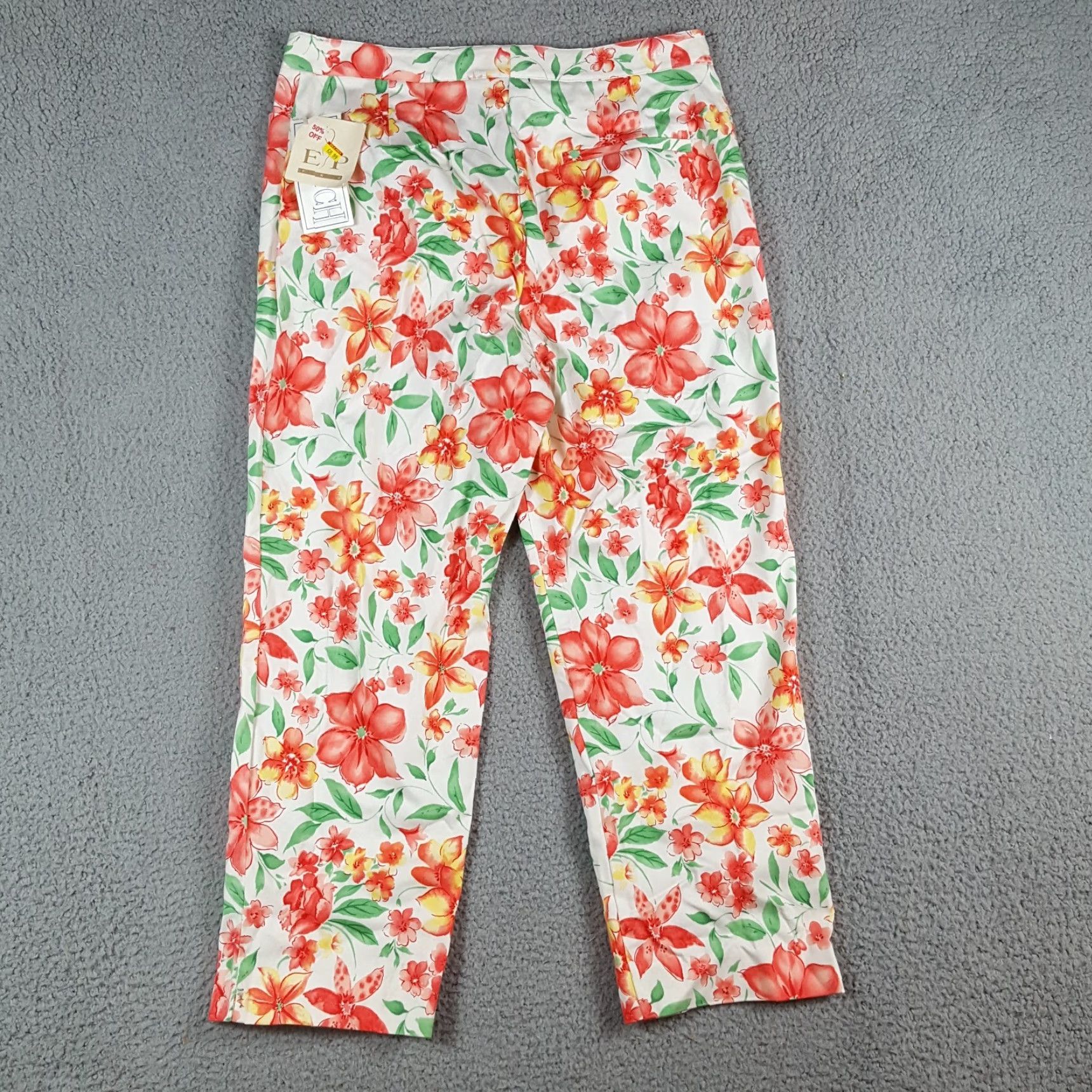 Vintage Vintage Y2K Peach Flower Floral Capris Women's Size 8 Retro Capri Chino Pants Size 30" / US 8 / IT 44 - 4 Thumbnail