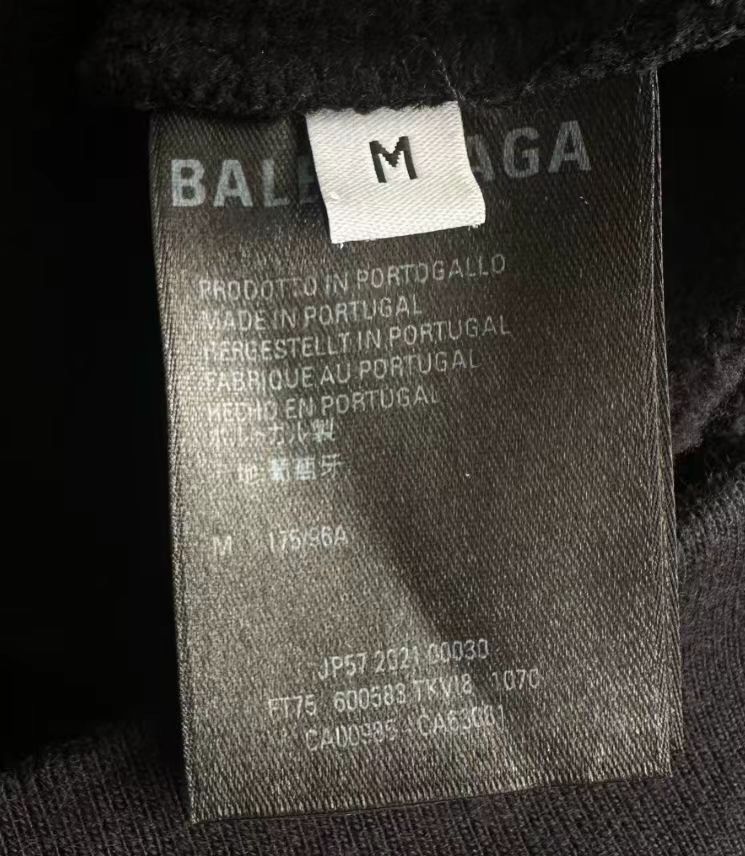 Balenciaga BALENCIAGA FW21 BB PIXEL Mosaic Logo Printed H2412-Nextarrow Size US M / EU 48-50 / 2 - 5 Thumbnail